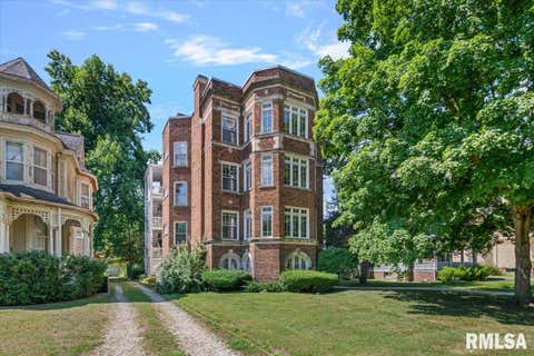 Condo For Sale - 857 W State Street #4<br/> Morgan County, Jacksonville, IL 62650