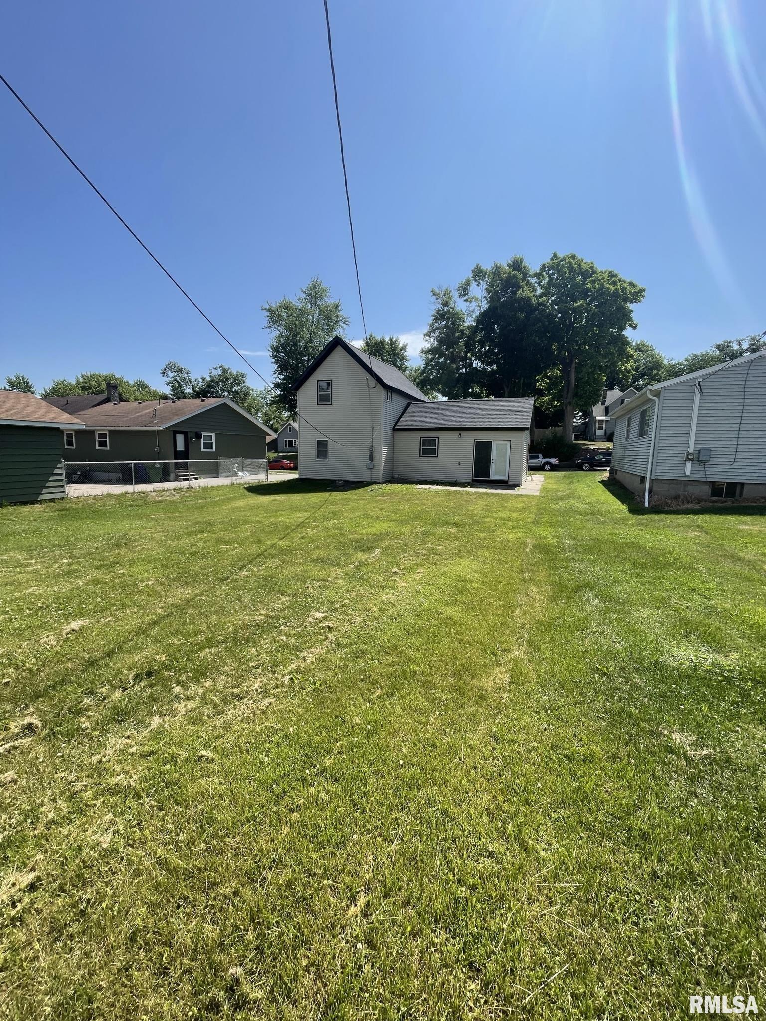 2008 N 6th Street, Clinton, Iowa image 12