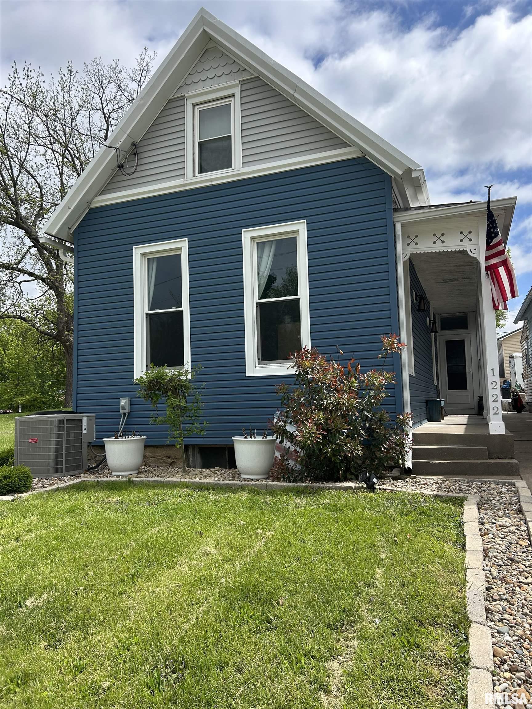 1222 N Chestnut Street, Quincy, Illinois image 1