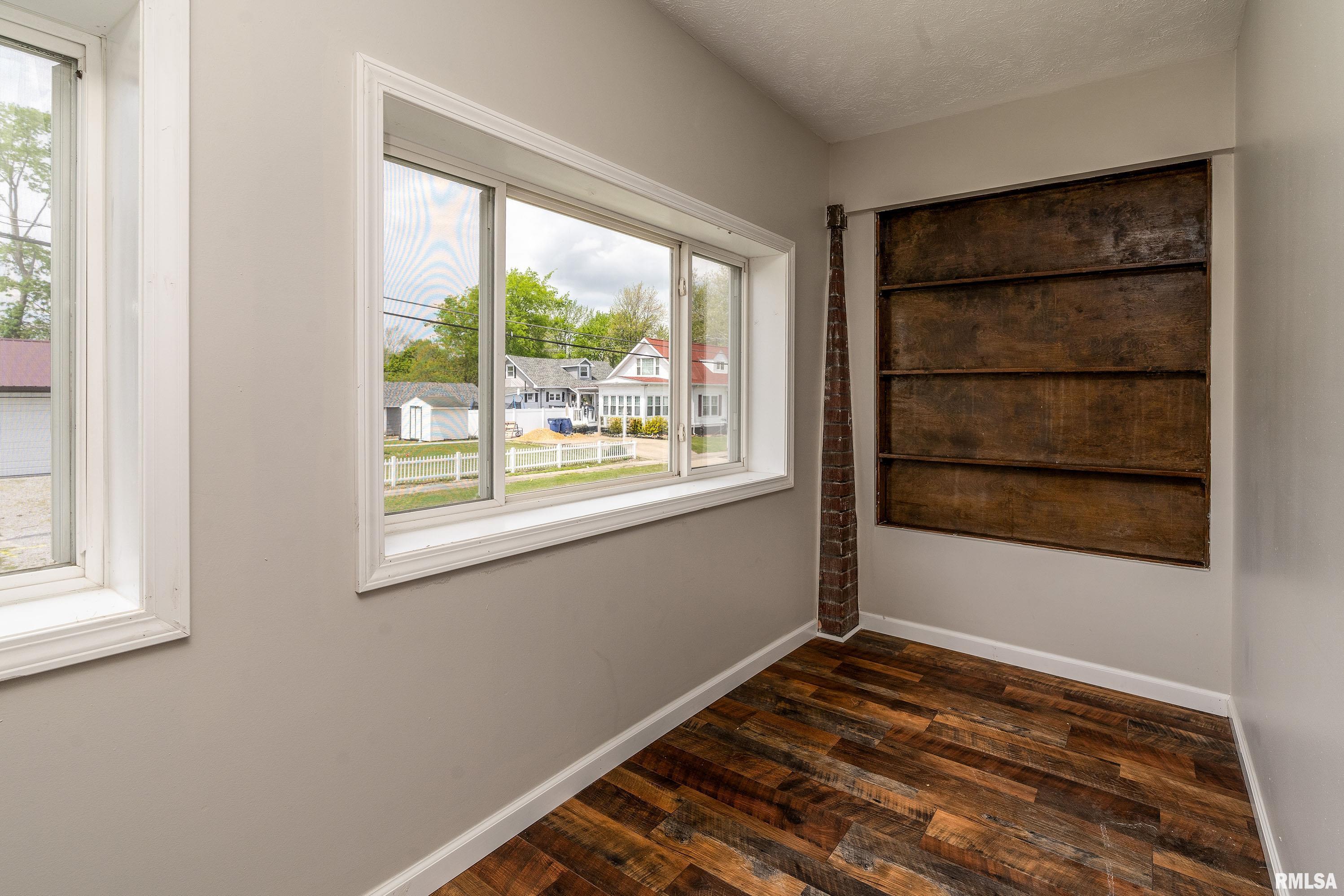 202 N Jackson Street, West Frankfort, Illinois image 7