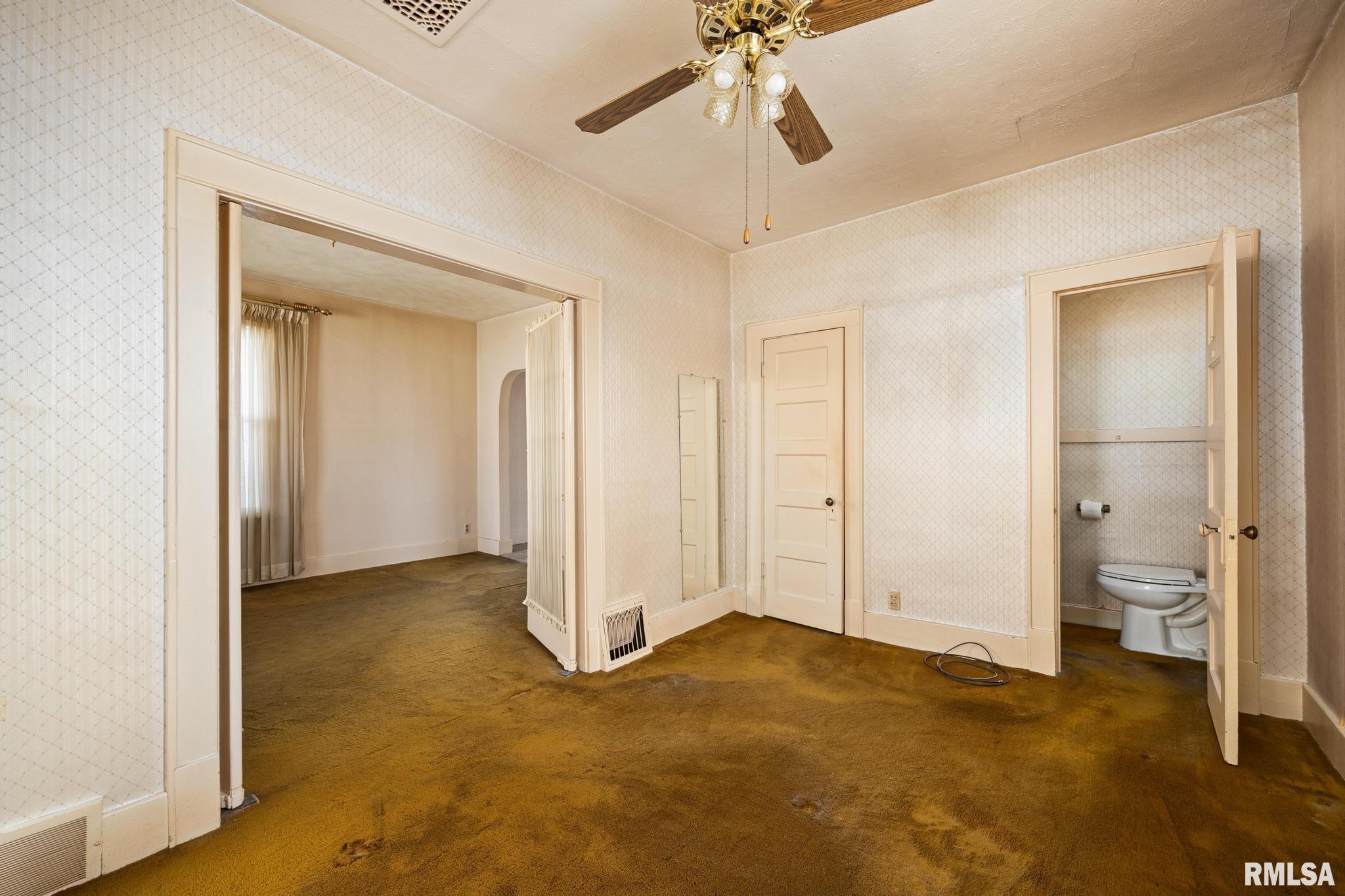 916 W Virginia Avenue, Peoria, Illinois image 11