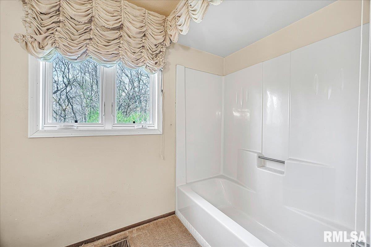4016 W Middle Road, Peoria, Illinois image 23