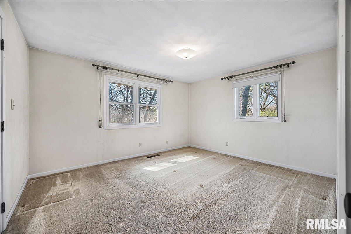 4016 W Middle Road, Peoria, Illinois image 17