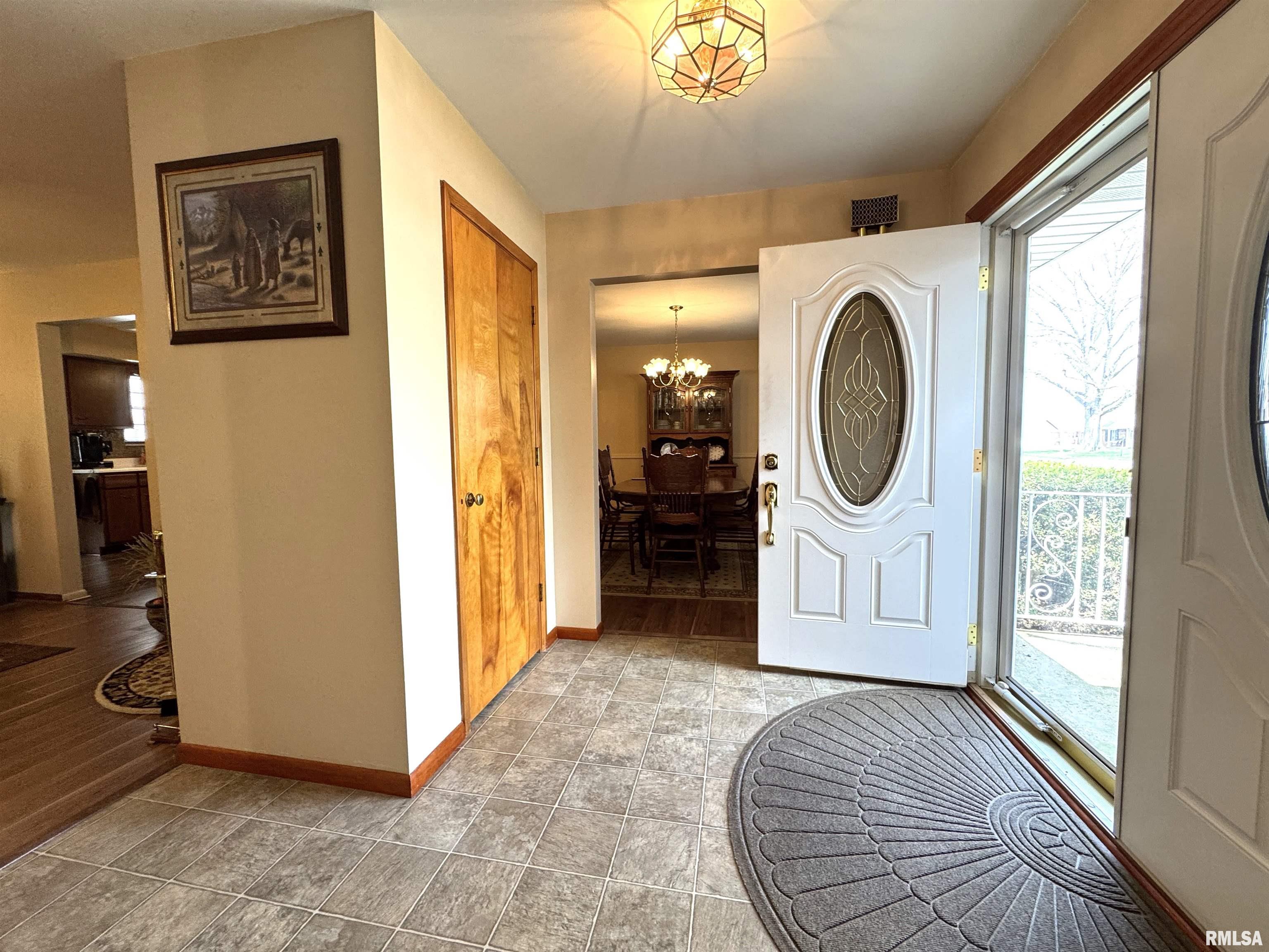 117 Andover Drive, Springfield, Illinois image 6