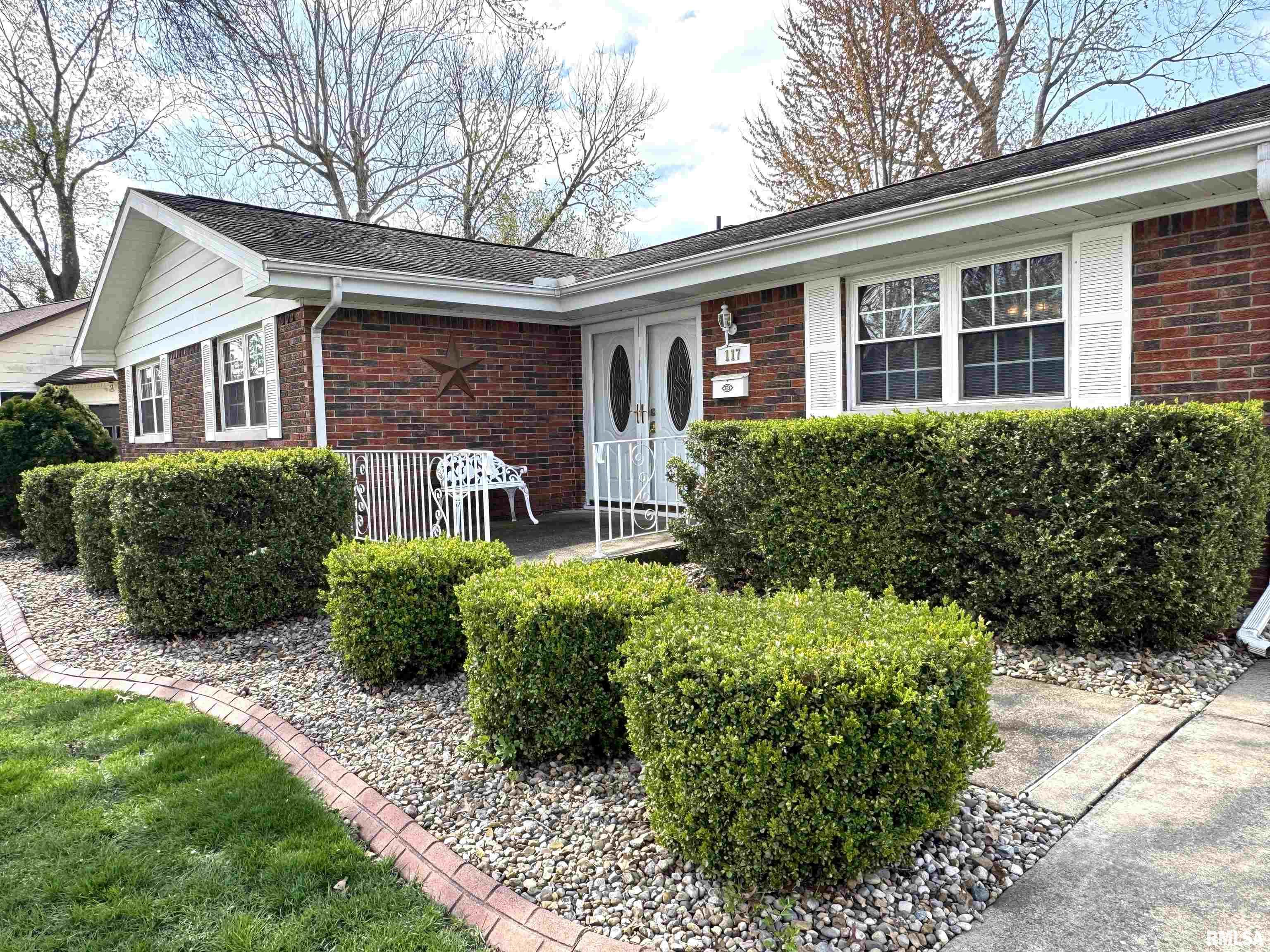 117 Andover Drive, Springfield, Illinois image 3