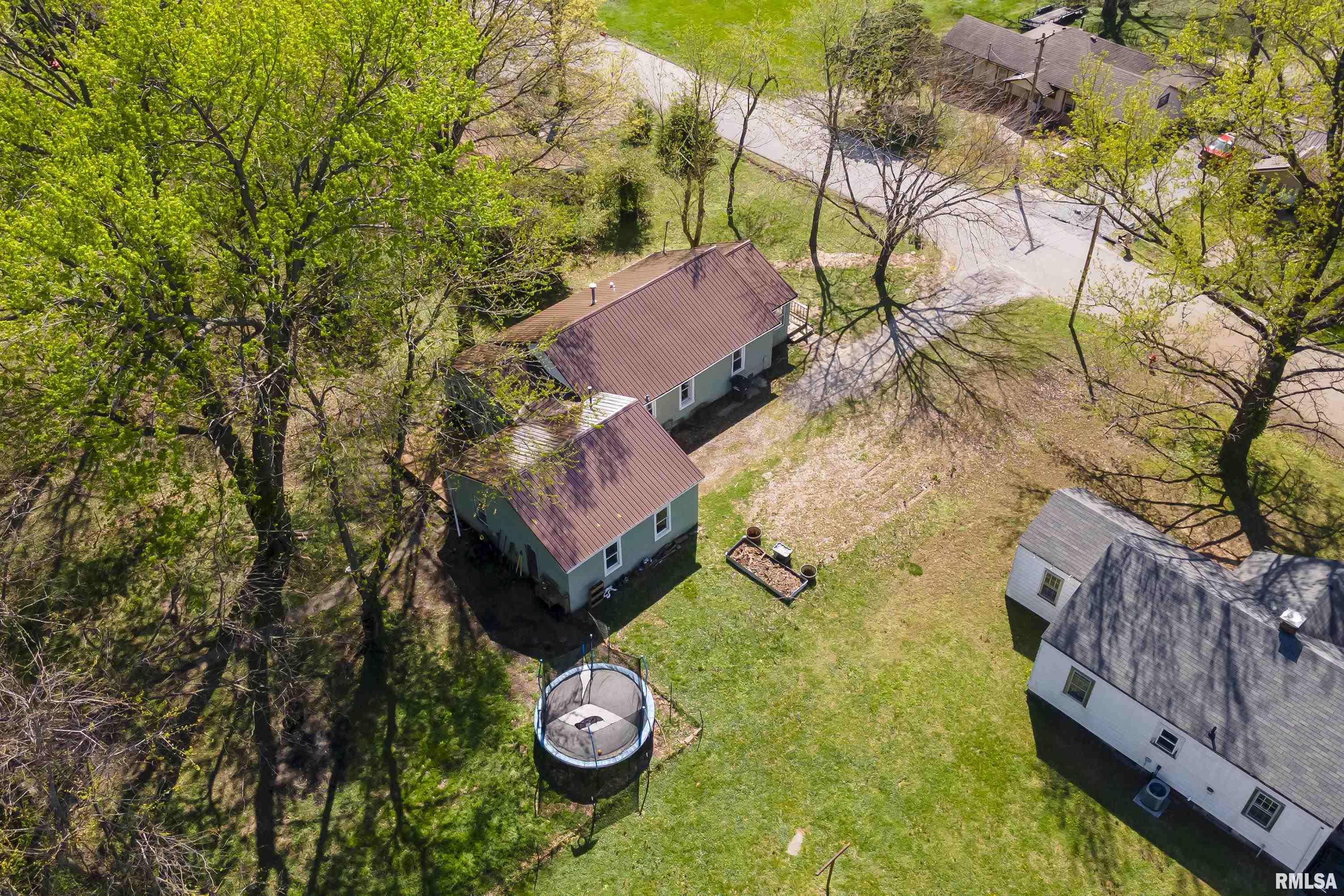 715 N Mckinley Street, Carbondale, Illinois image 27