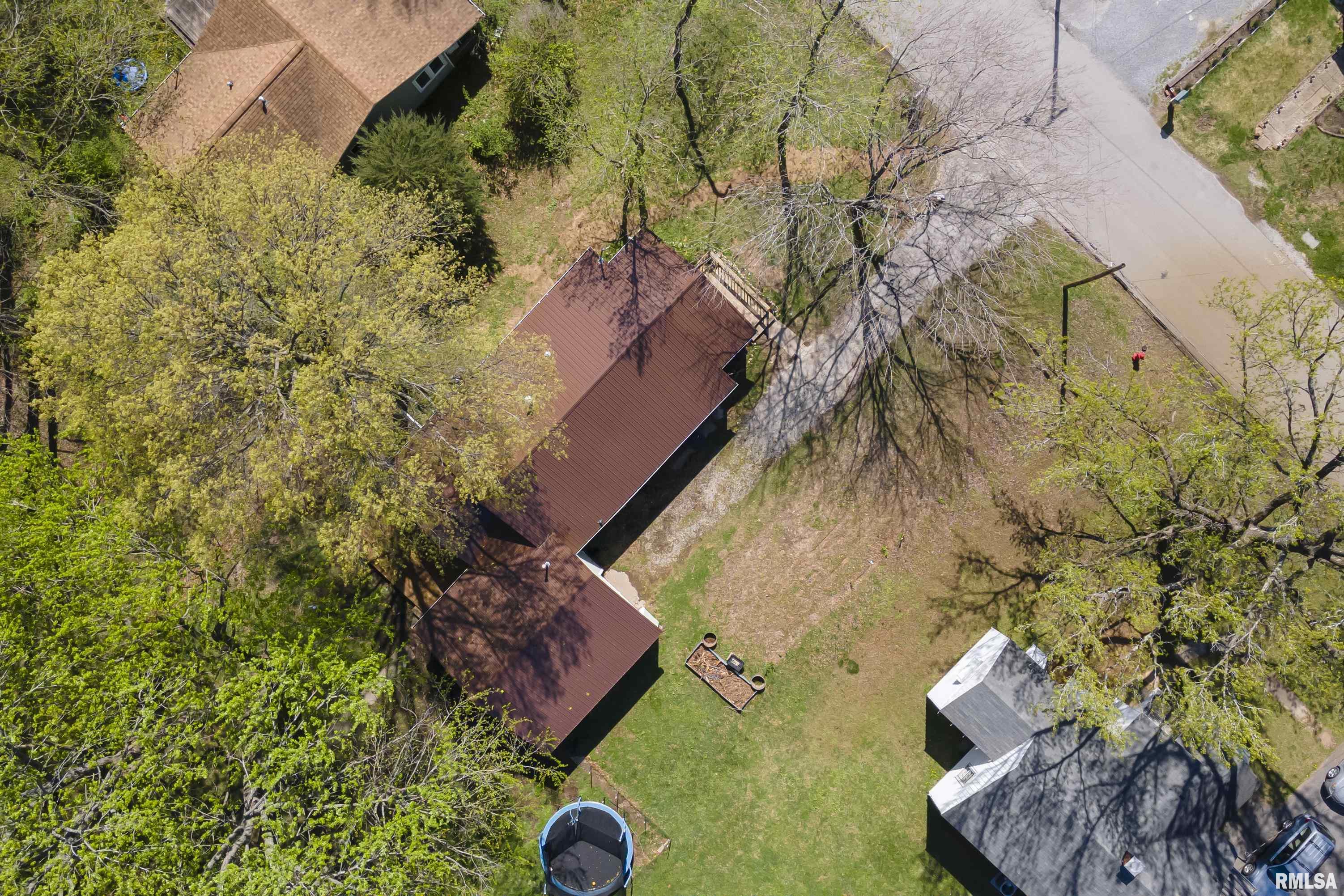 715 N Mckinley Street, Carbondale, Illinois image 28