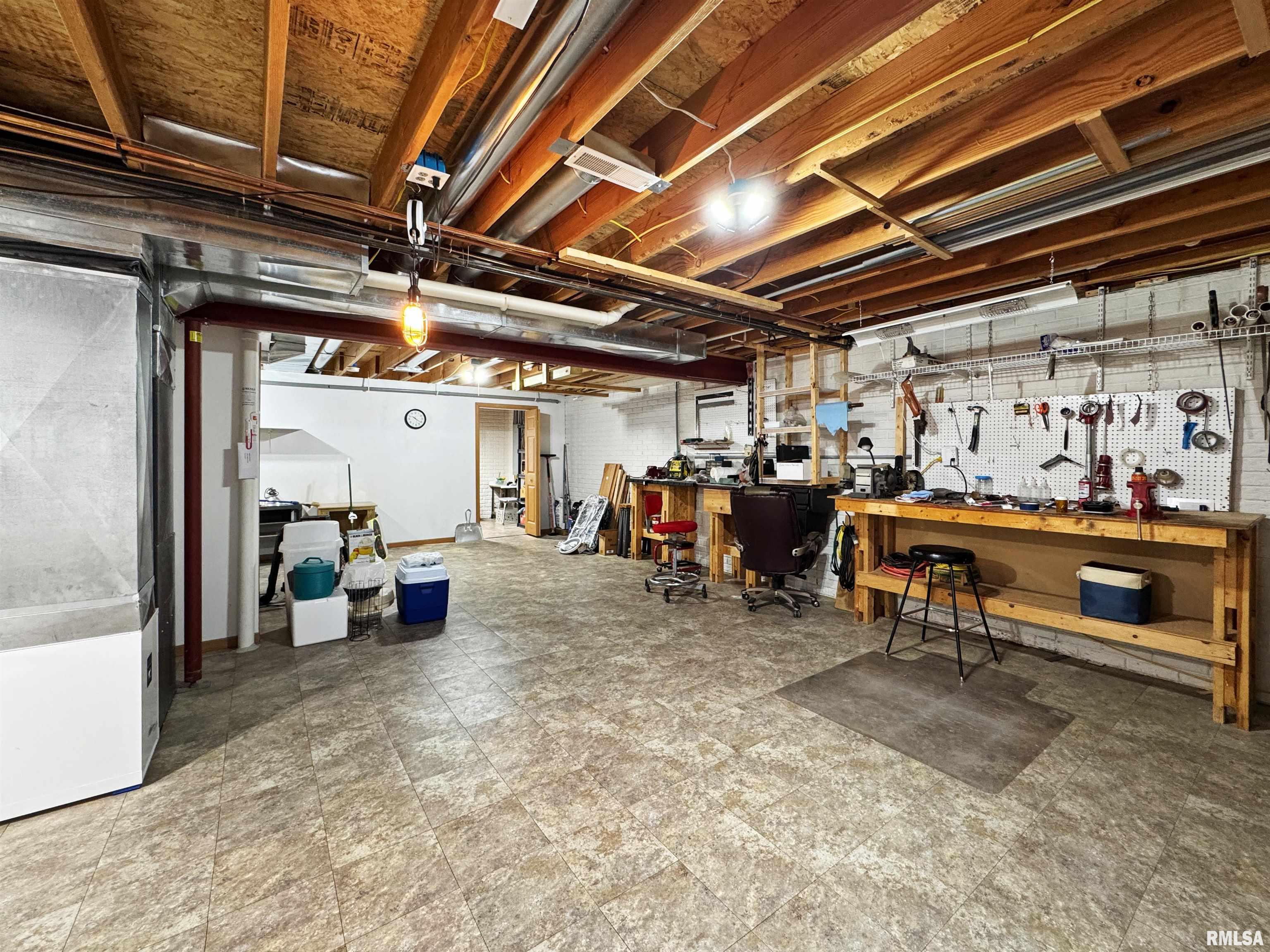 135 Wildlife Drive, Morton, Illinois image 47