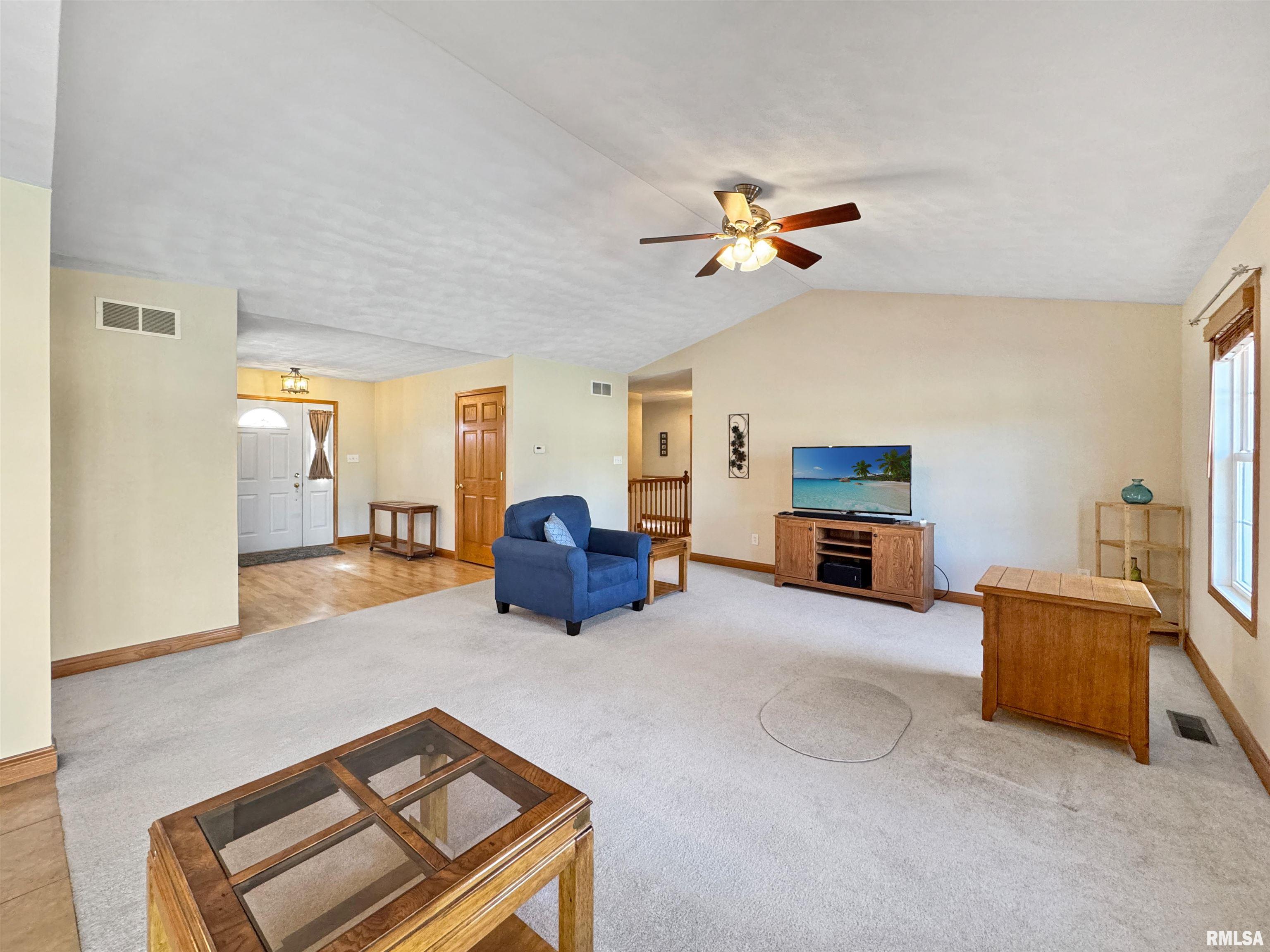 135 Wildlife Drive, Morton, Illinois image 10