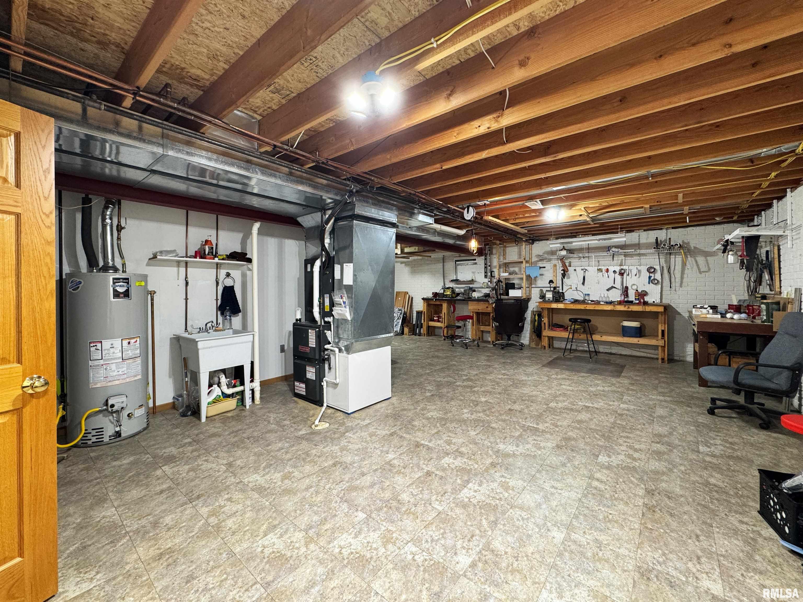 135 Wildlife Drive, Morton, Illinois image 48