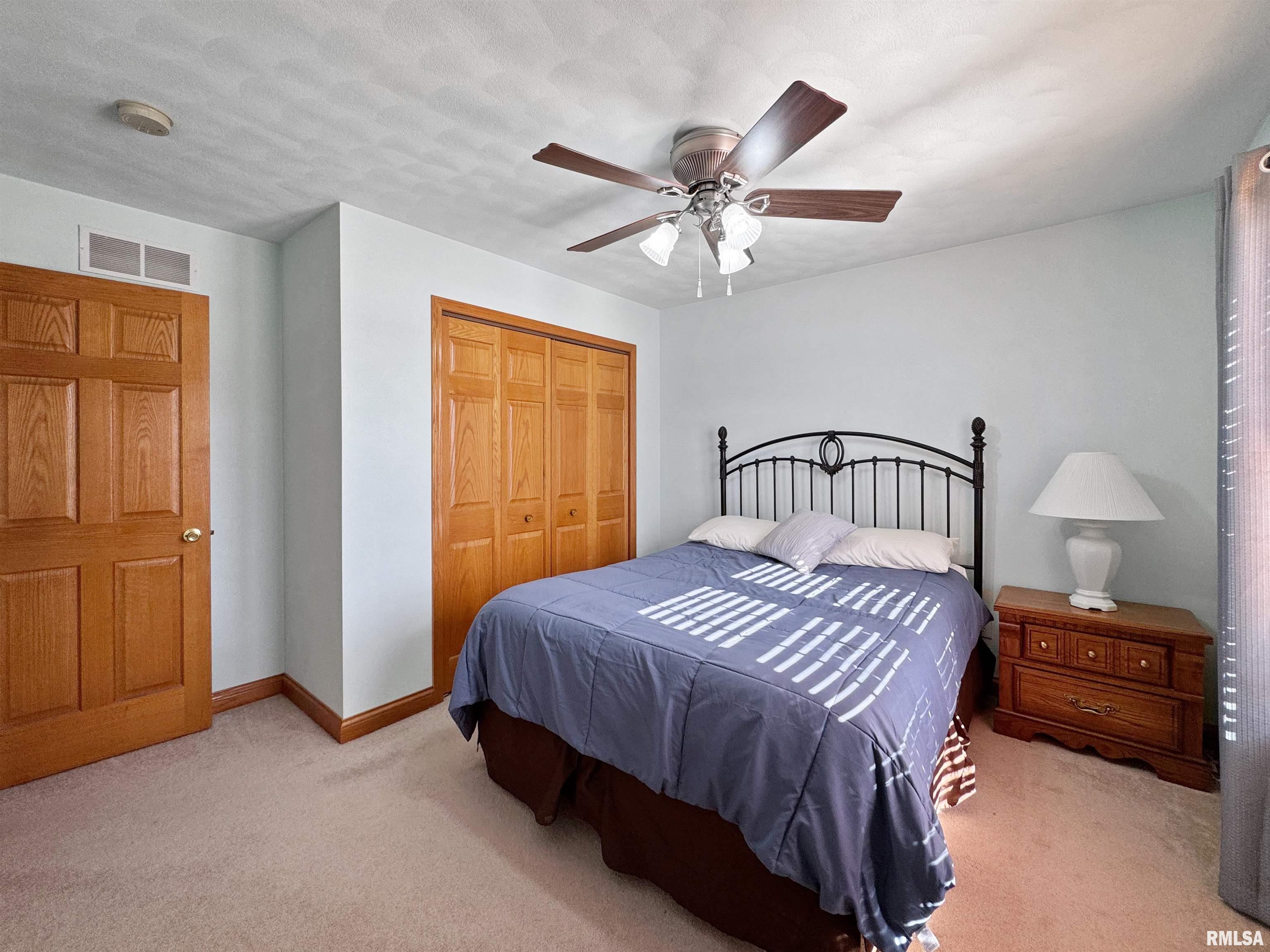 135 Wildlife Drive, Morton, Illinois image 30