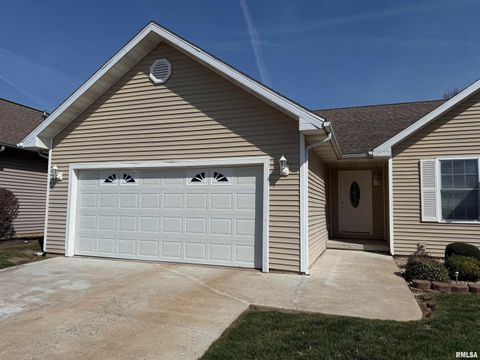 Homes For Sale - 3160 Genevieve Drive<br/> Adams County, Quincy, IL 62305