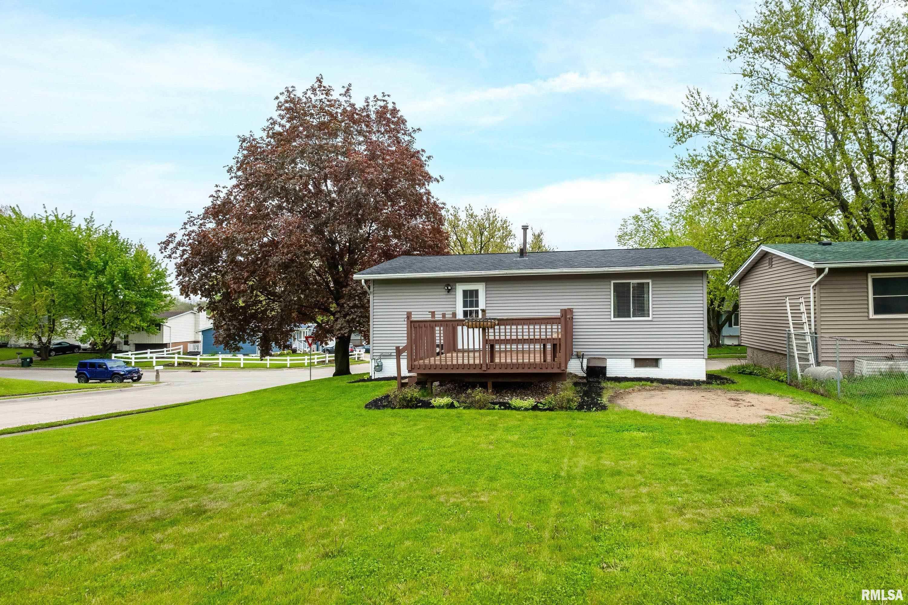 2506 W 59th Street, Davenport, Iowa image 23