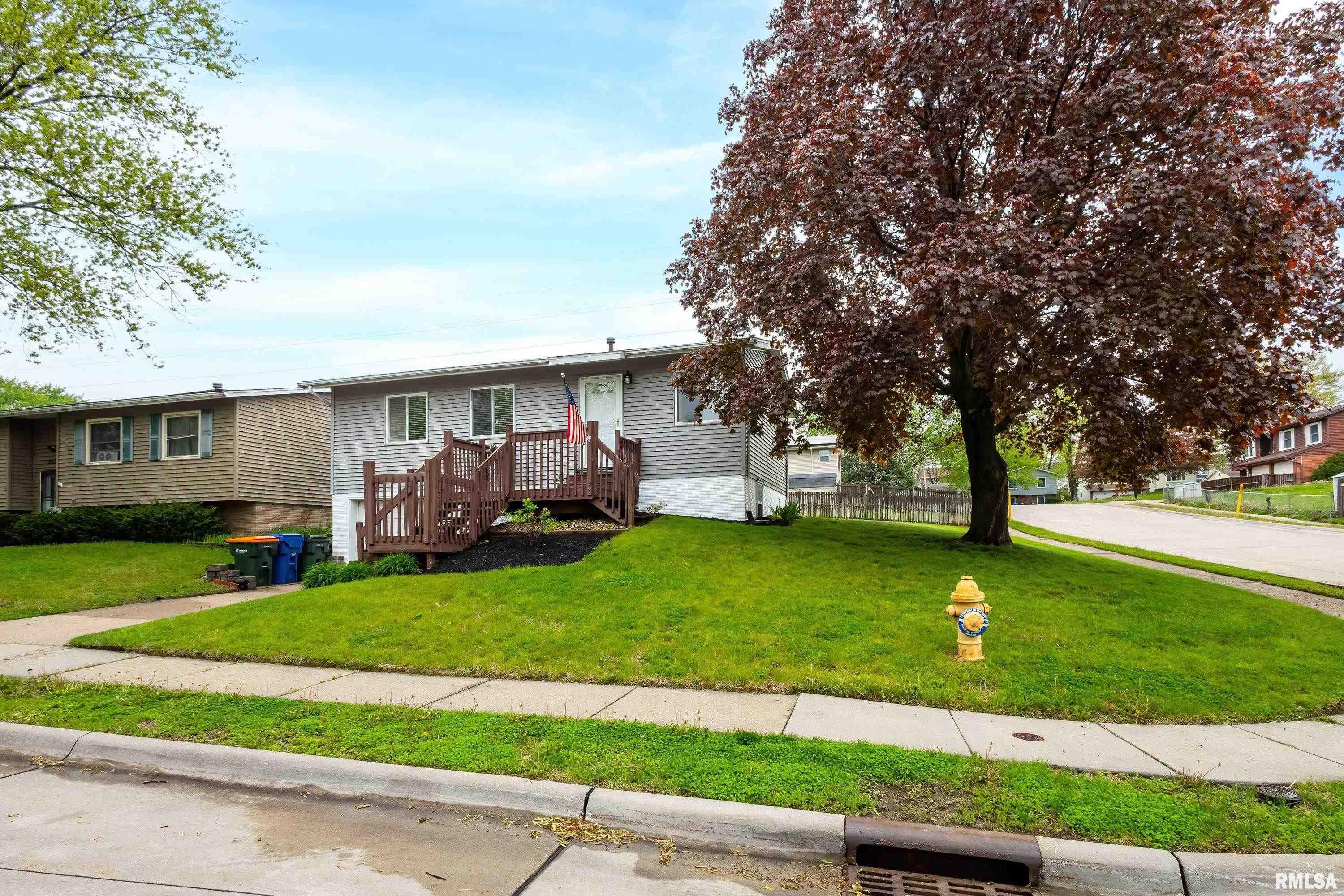 2506 W 59th Street, Davenport, Iowa image 2