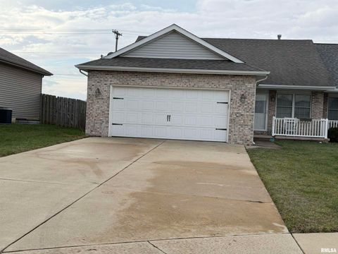 Apartment For Sale - 2311 Asheville Drive<br/> Sangamon County, Springfield, IL 62711