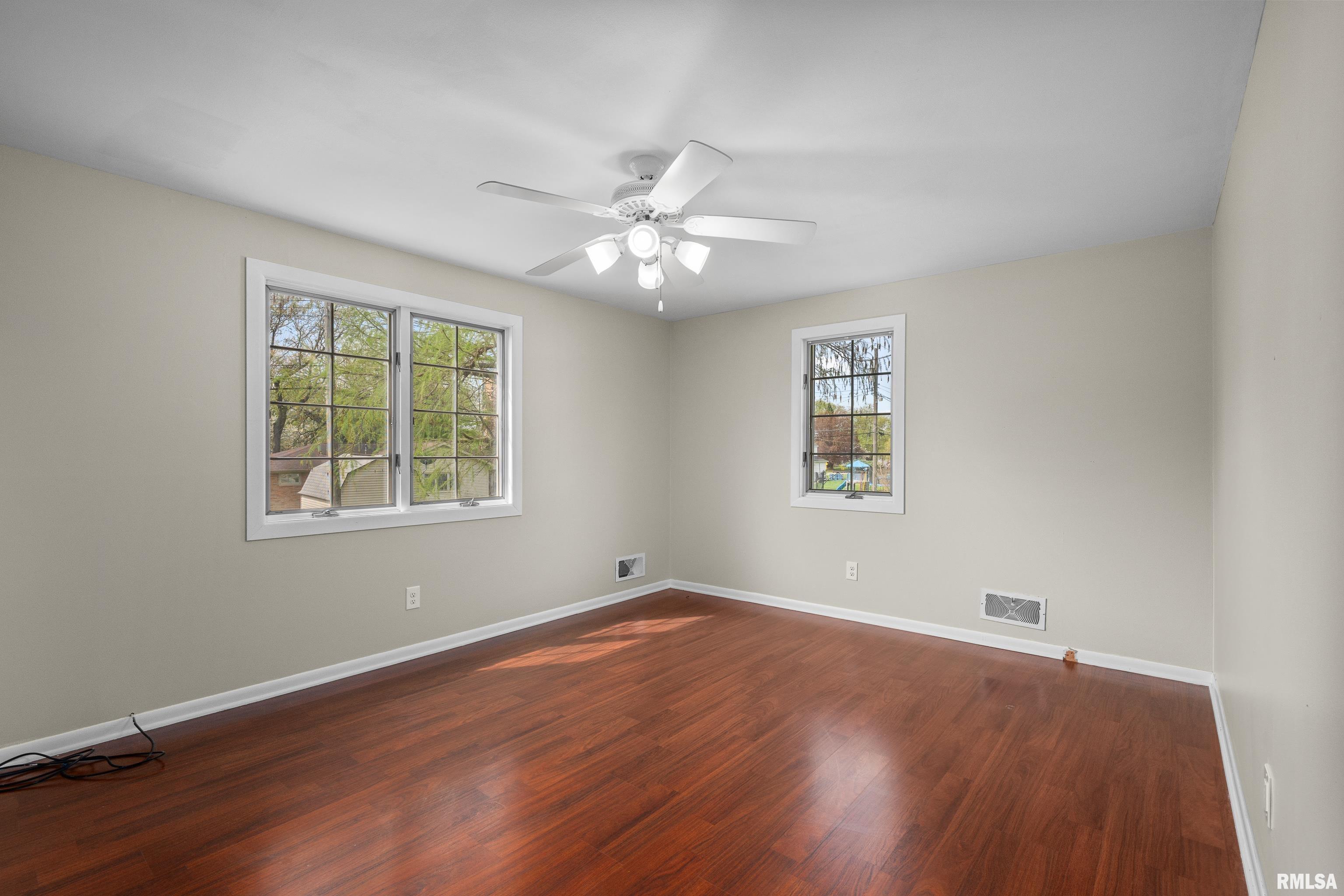 526 40th Avenue, East Moline, Illinois image 22