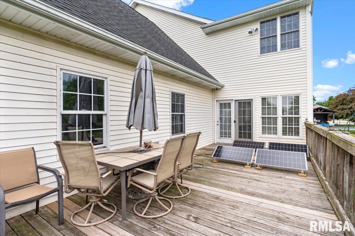 333 Linden Lane, Williamsville, Illinois image 44