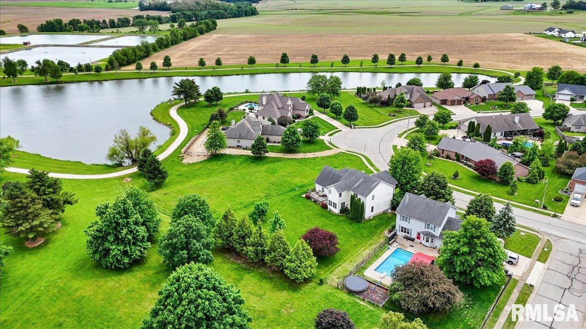 333 Linden Lane, Williamsville, Illinois image 14