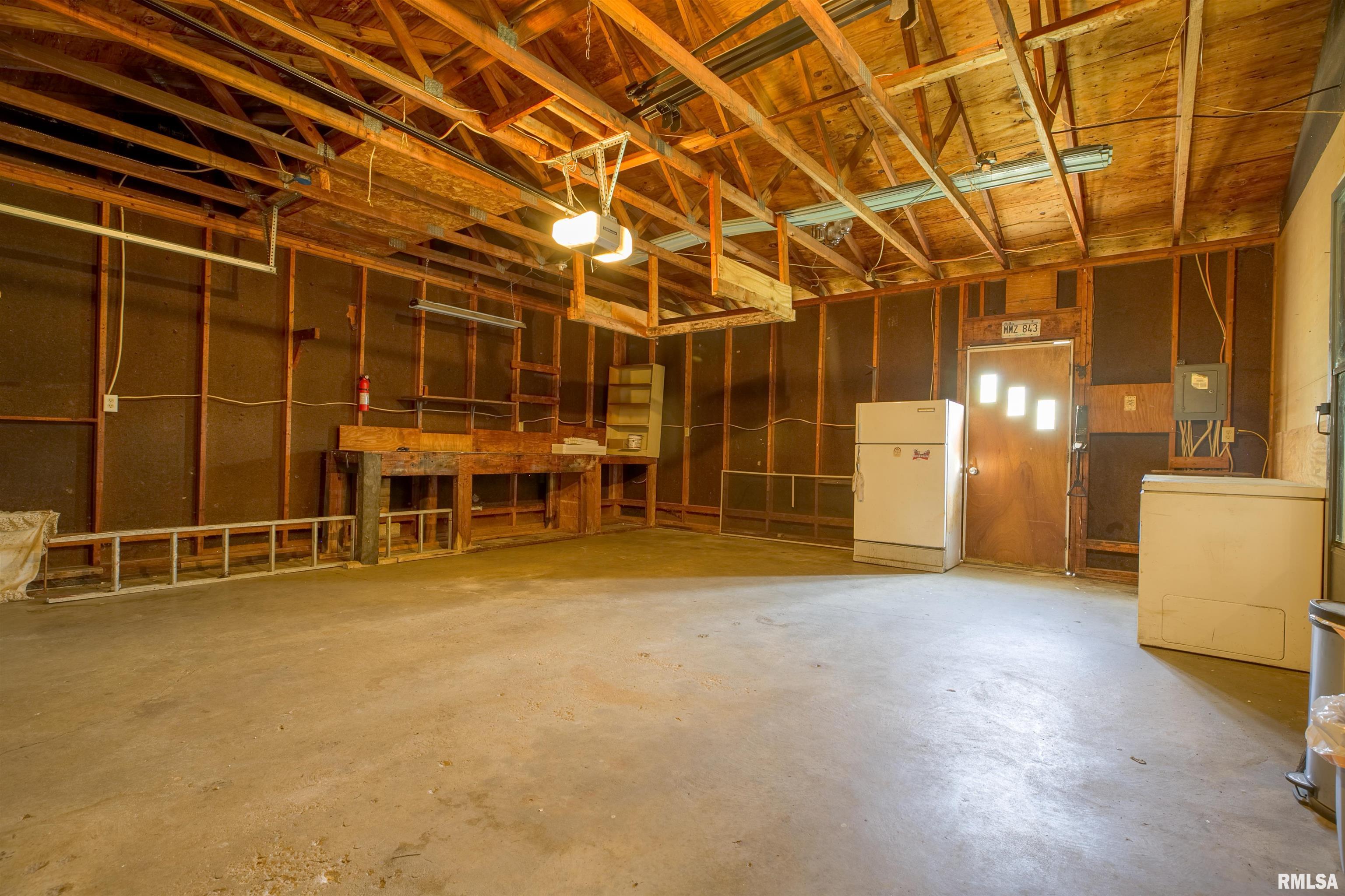 10133 Edgewood Drive, Manito, Illinois image 42
