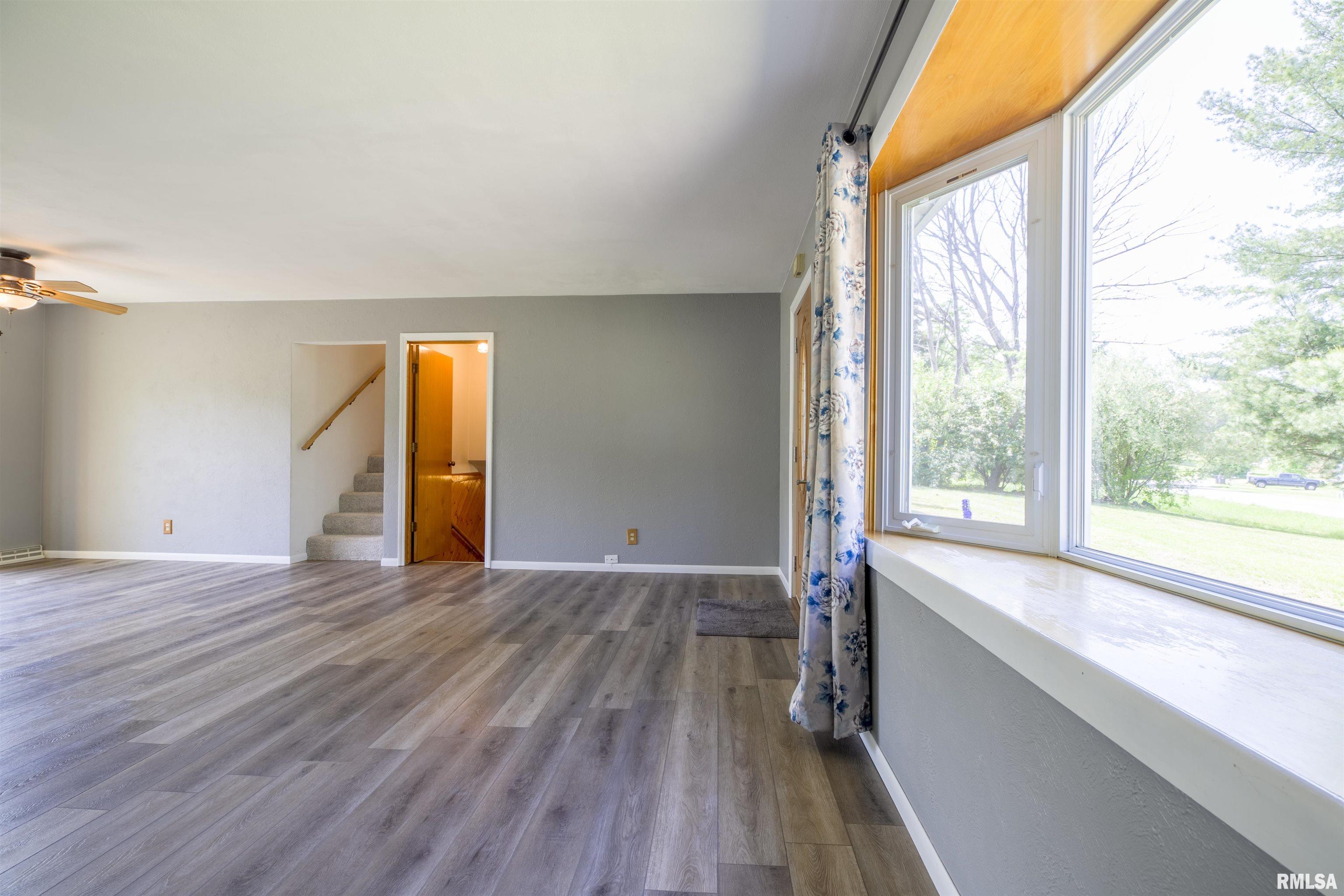 10133 Edgewood Drive, Manito, Illinois image 16