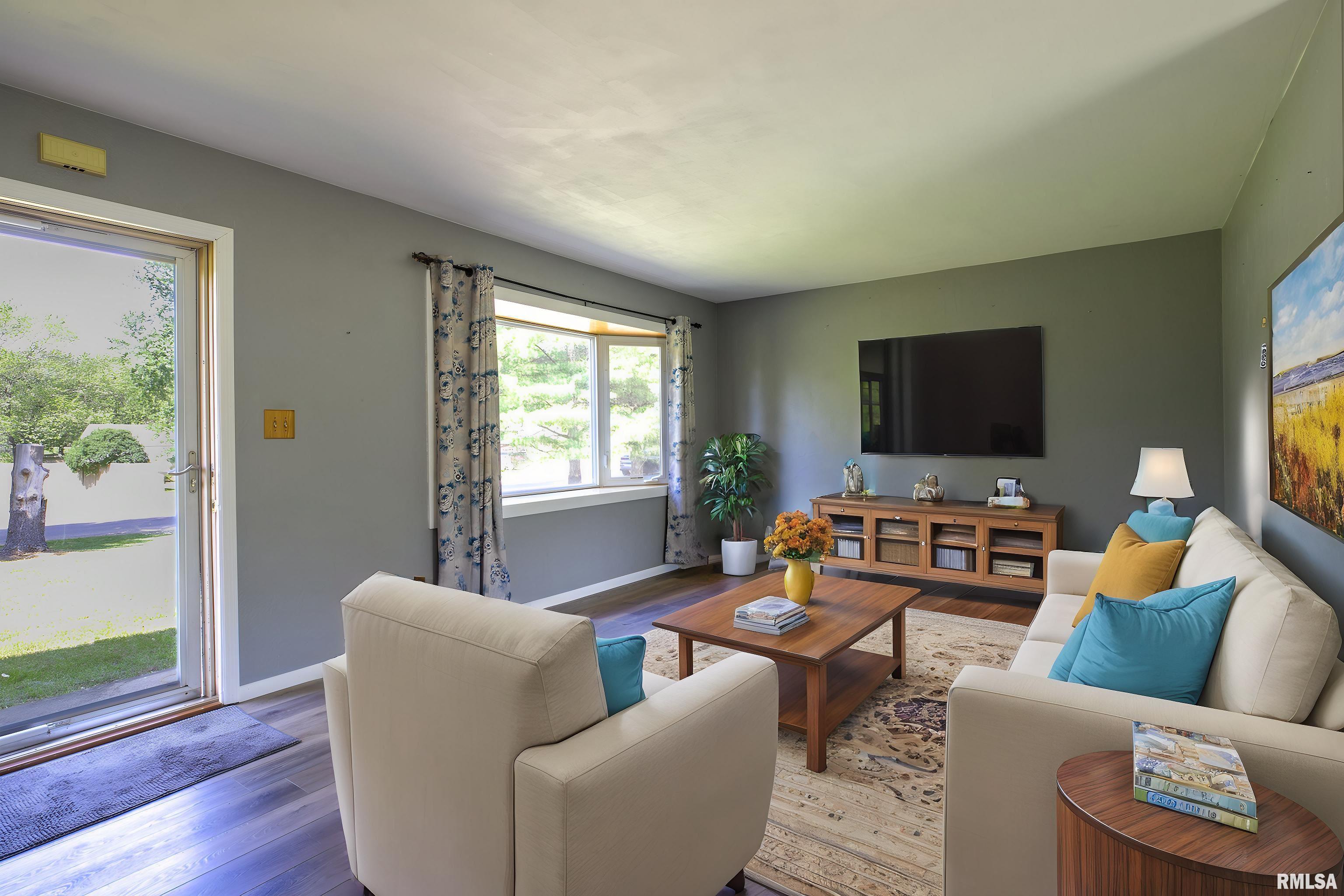 10133 Edgewood Drive, Manito, Illinois image 11