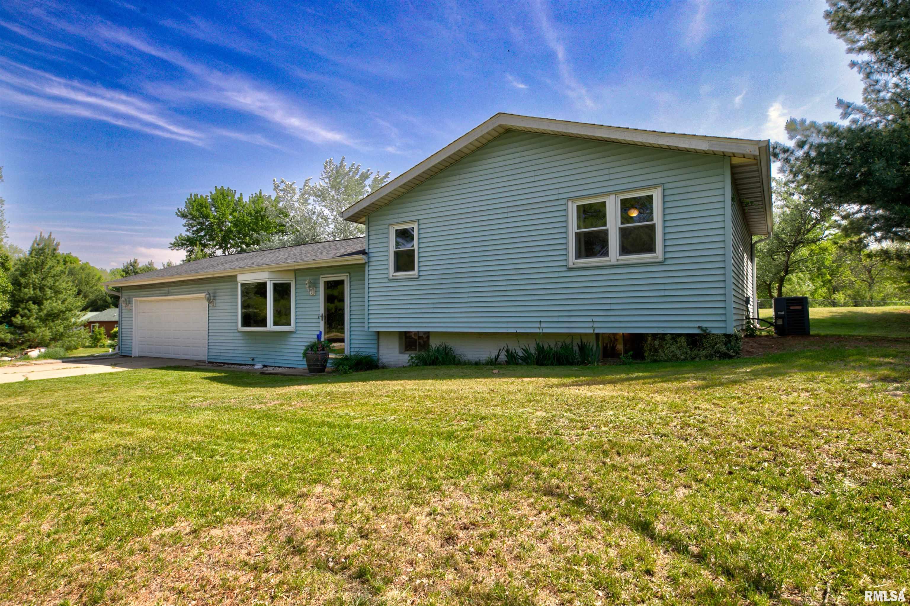 10133 Edgewood Drive, Manito, Illinois image 7