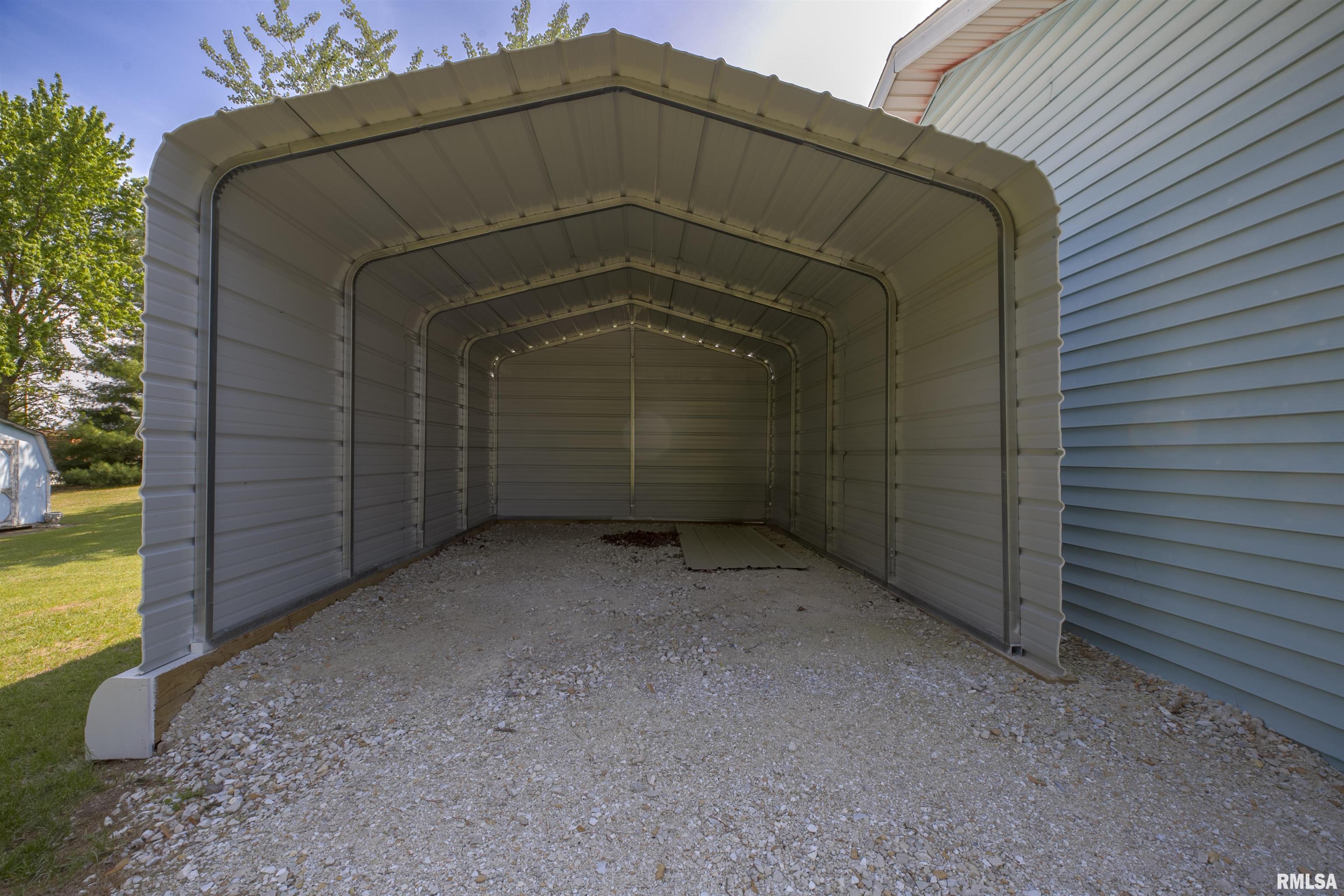 10133 Edgewood Drive, Manito, Illinois image 9