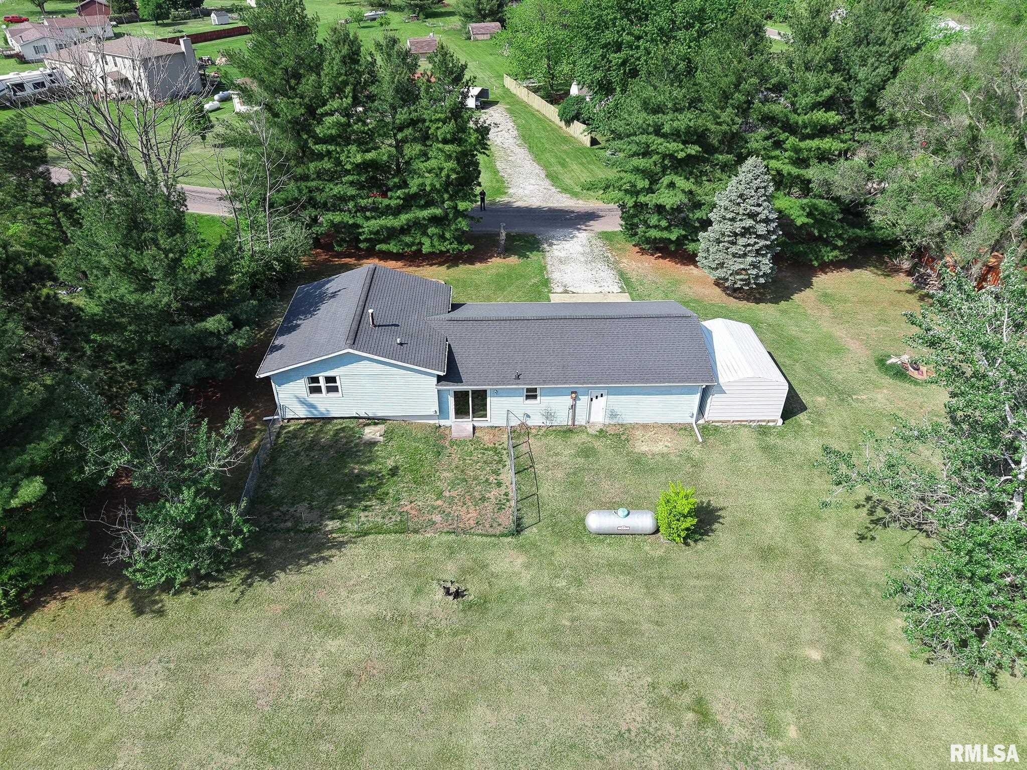 10133 Edgewood Drive, Manito, Illinois image 4