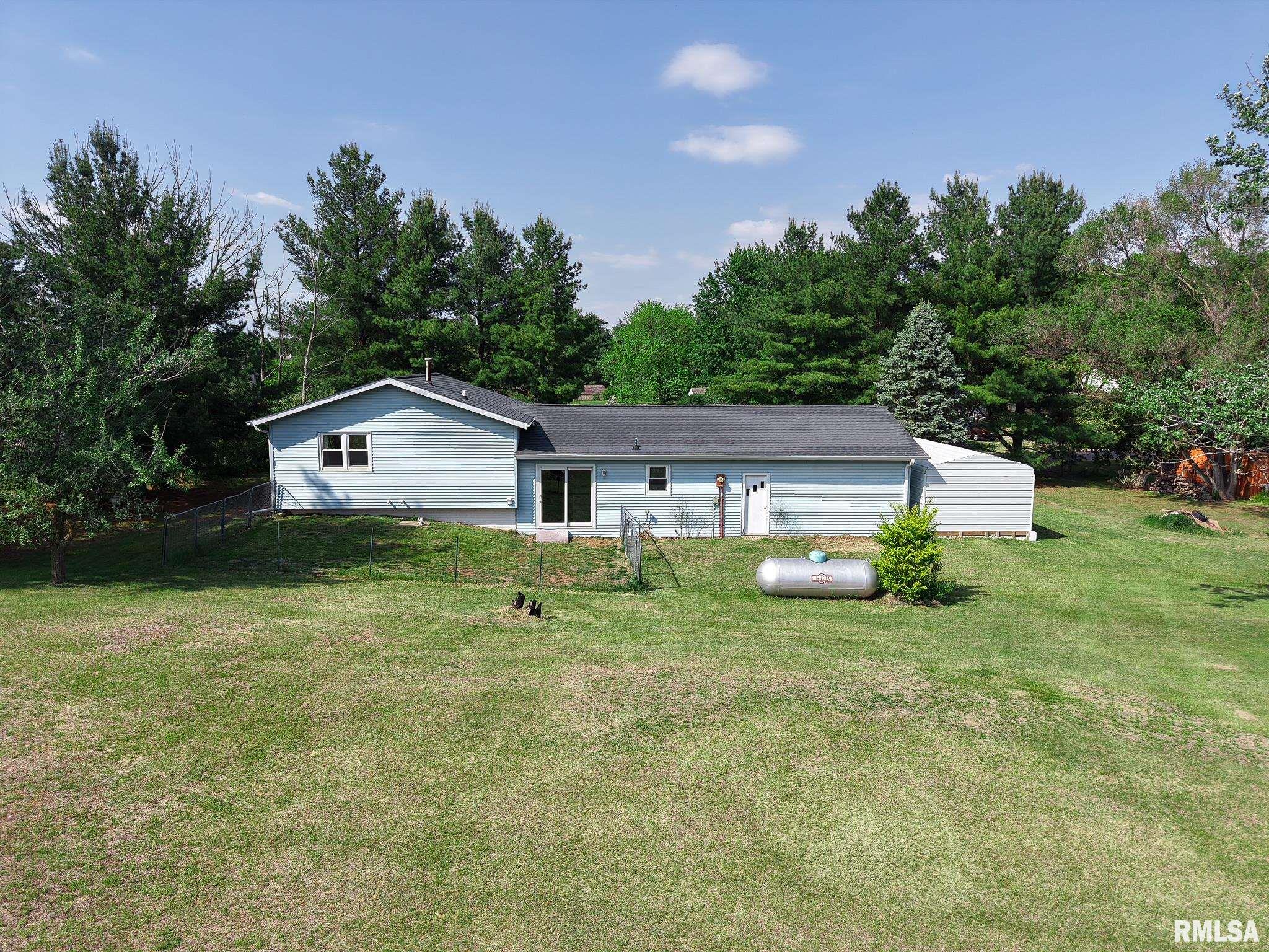 10133 Edgewood Drive, Manito, Illinois image 45