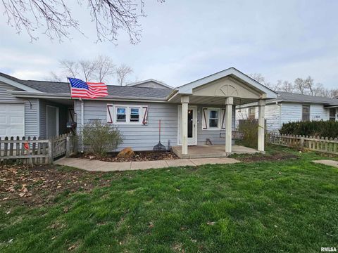 Homes For Sale - 1819 Watch Avenue<br/> Sangamon County, Springfield, IL 62702