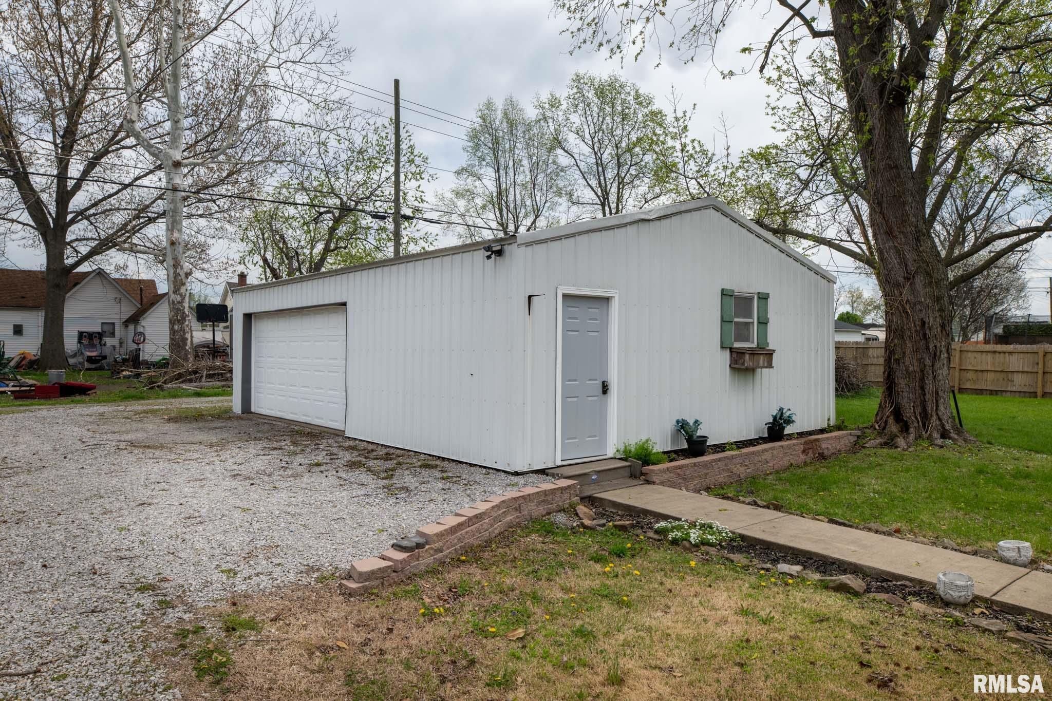 612 N 17th Street, Herrin, Illinois image 23