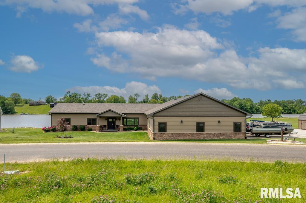 366 Mcgrew Drive, Avon, Illinois image 5
