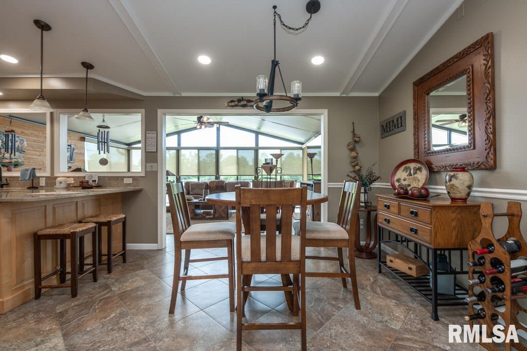 366 Mcgrew Drive, Avon, Illinois image 15