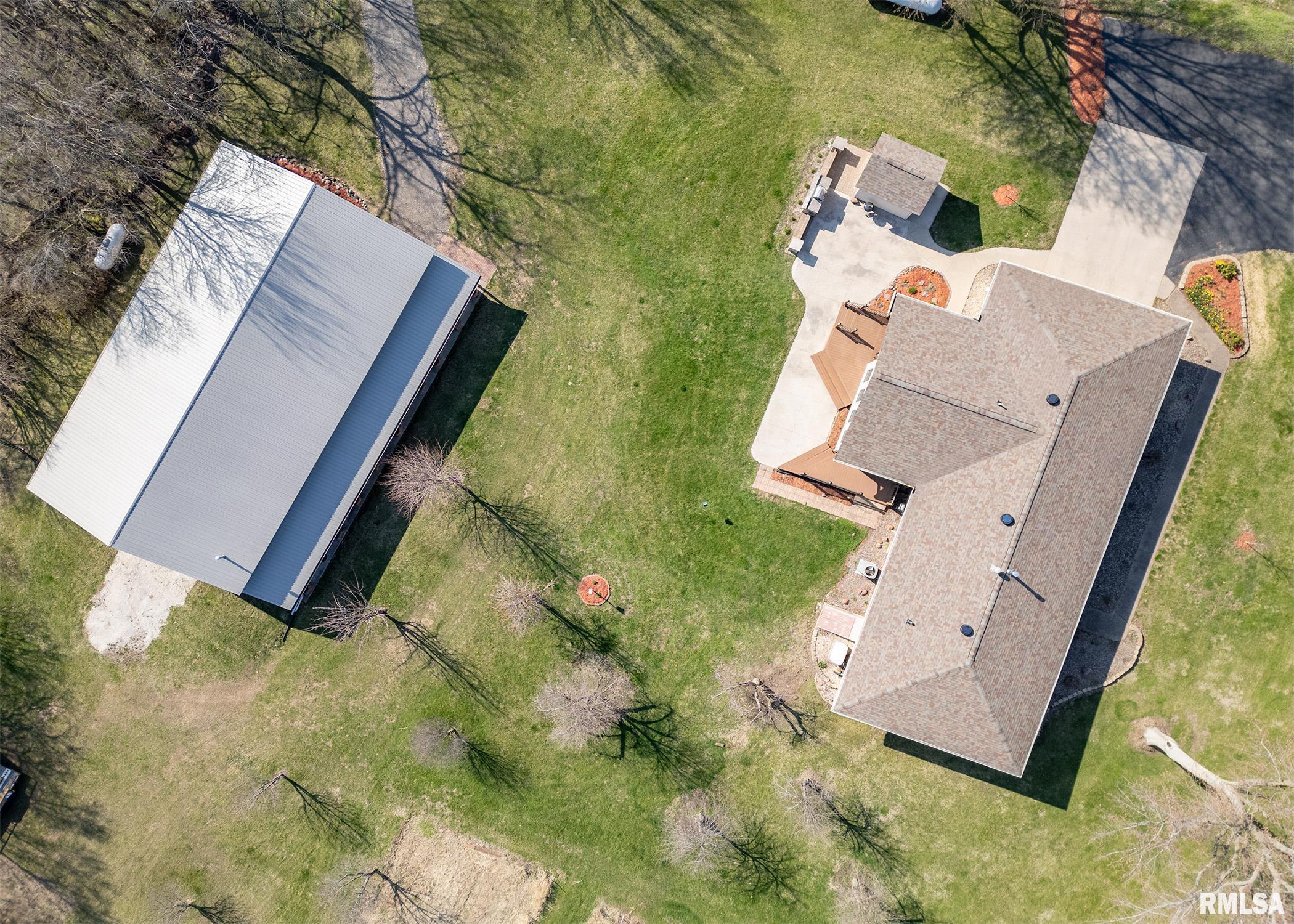 22008 Longbrook Drive, Geneseo, Illinois image 30