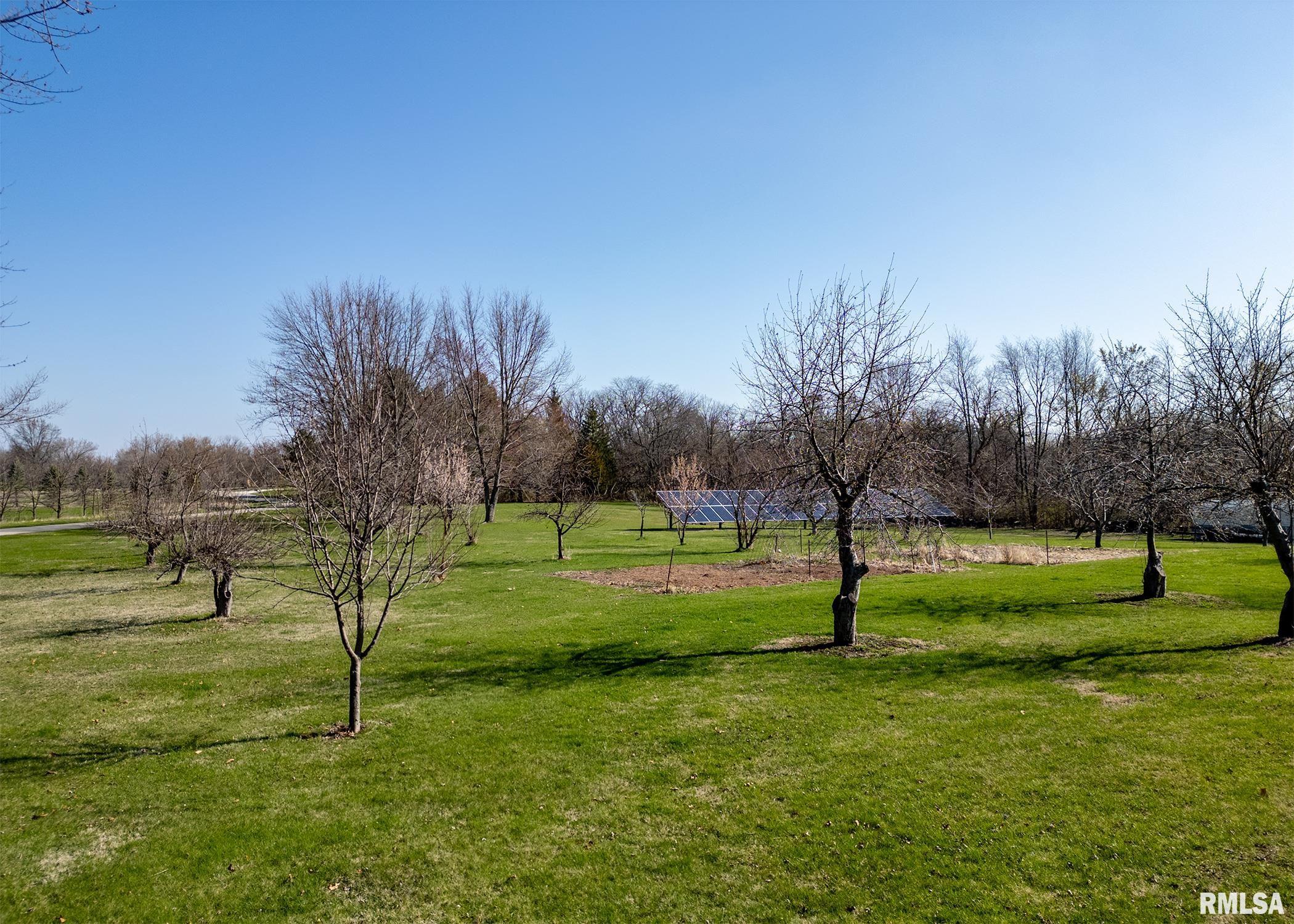 22008 Longbrook Drive, Geneseo, Illinois image 10