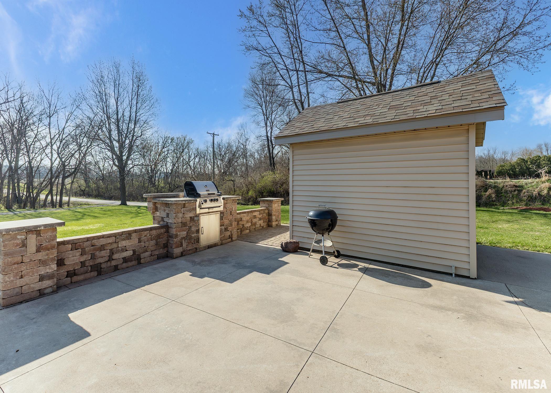 22008 Longbrook Drive, Geneseo, Illinois image 17