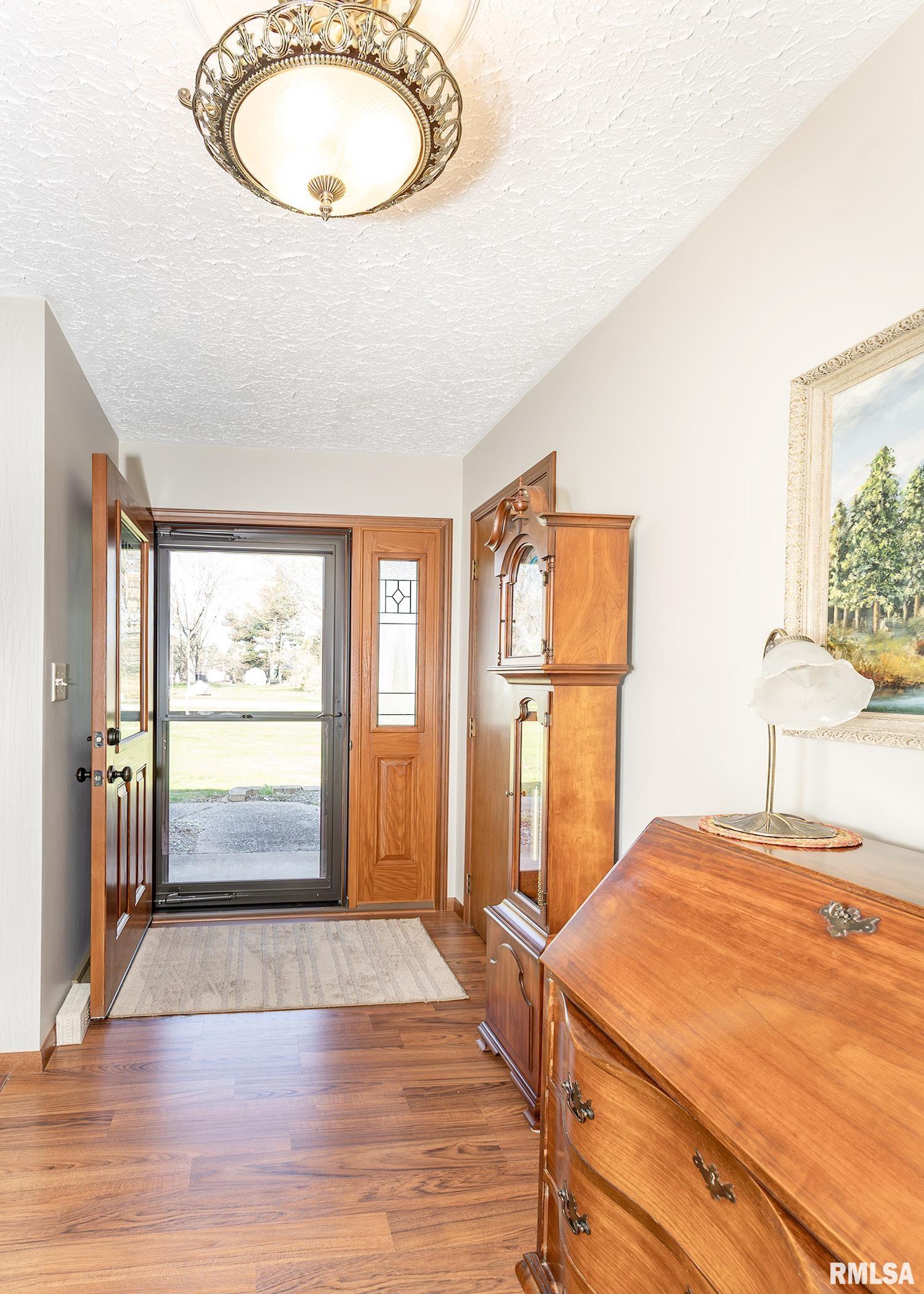 22008 Longbrook Drive, Geneseo, Illinois image 33
