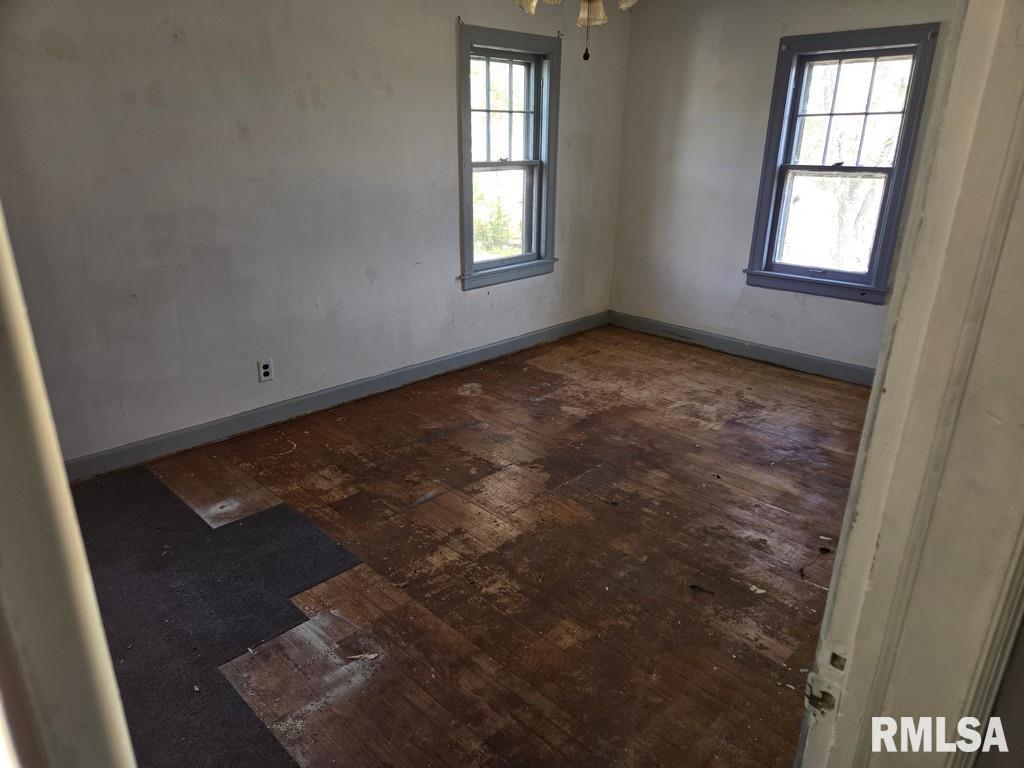 840 W 9th Street, Milan, Illinois image 16