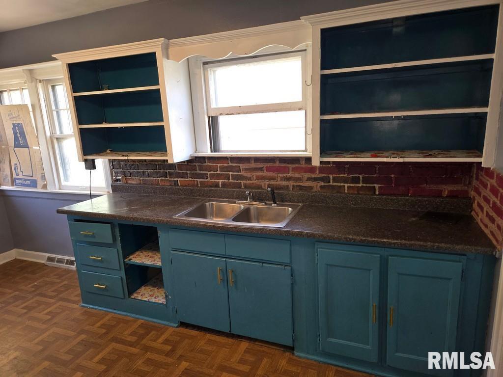 840 W 9th Street, Milan, Illinois image 37