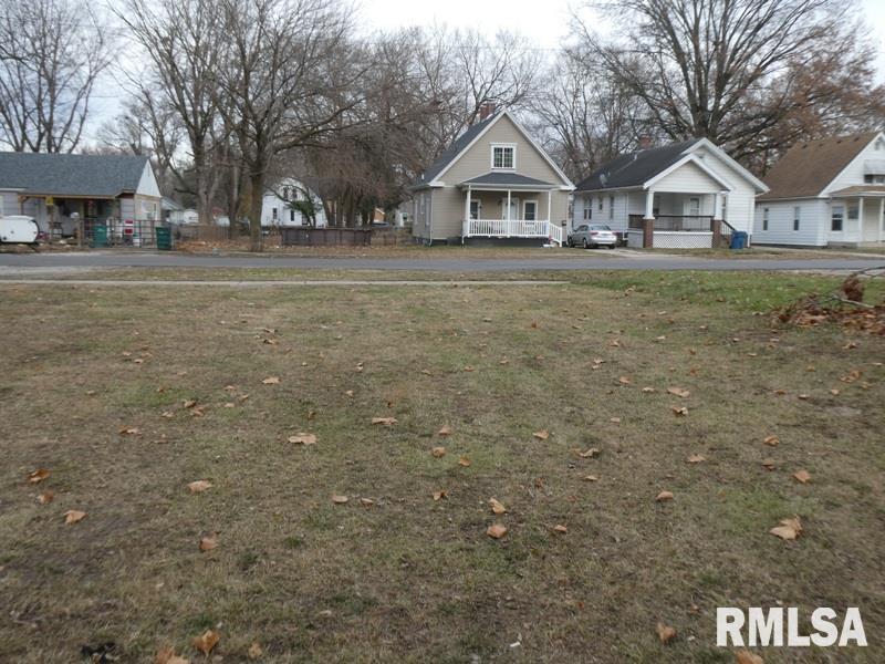 225 White City Boulevard, Springfield, Illinois image 7