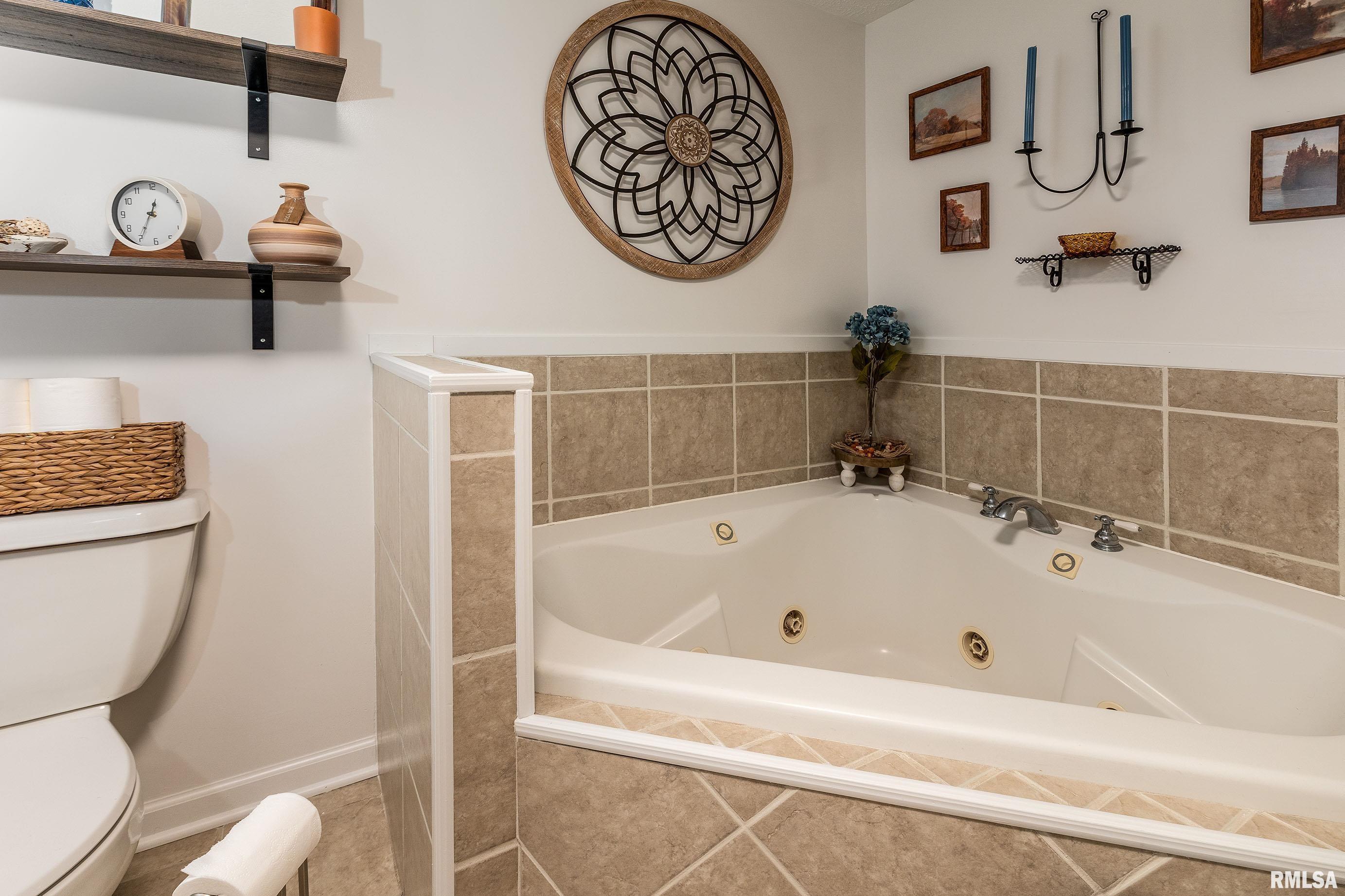 207 W 13th Street, Johnston City, Illinois image 15