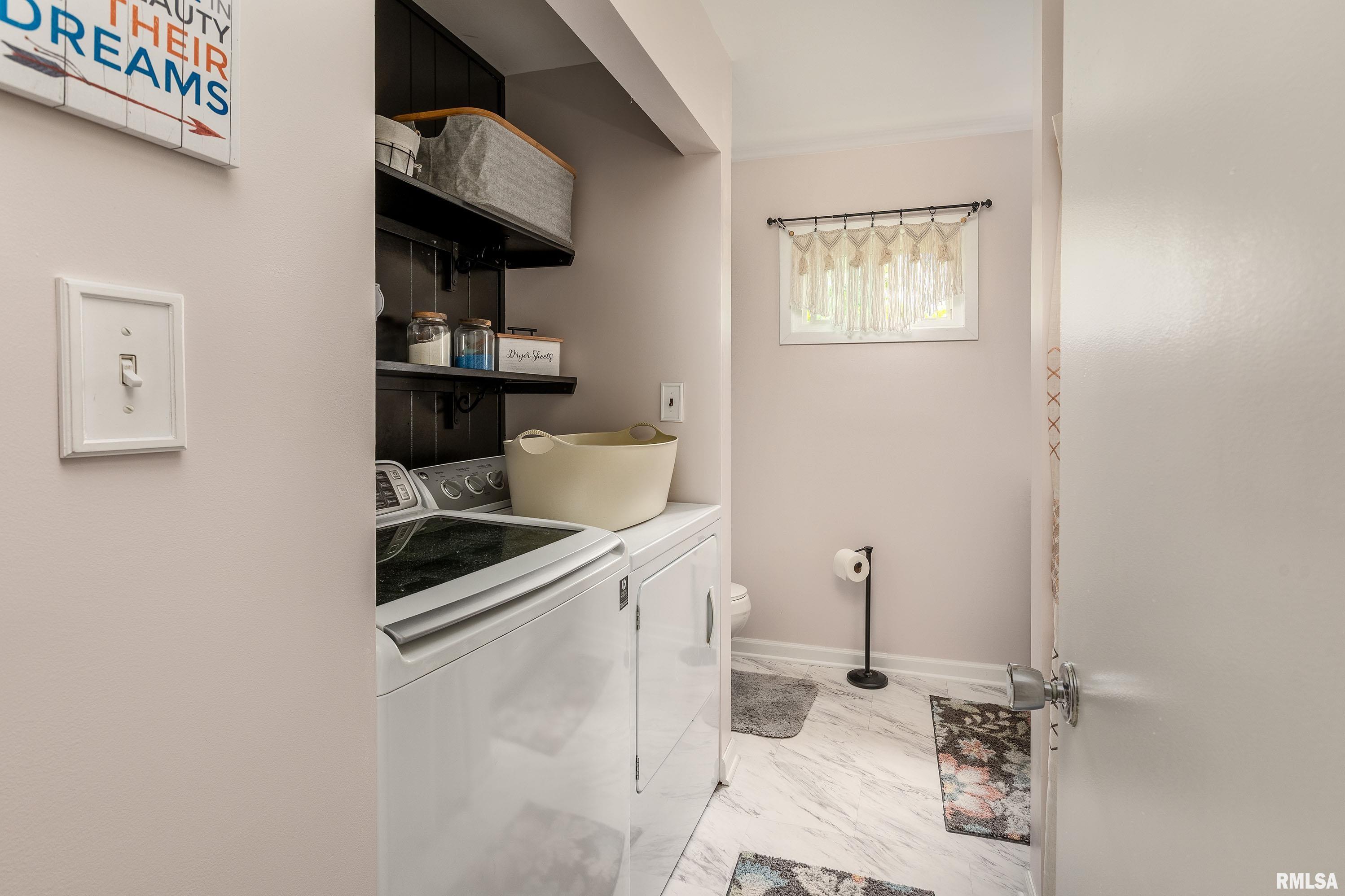 207 W 13th Street, Johnston City, Illinois image 16