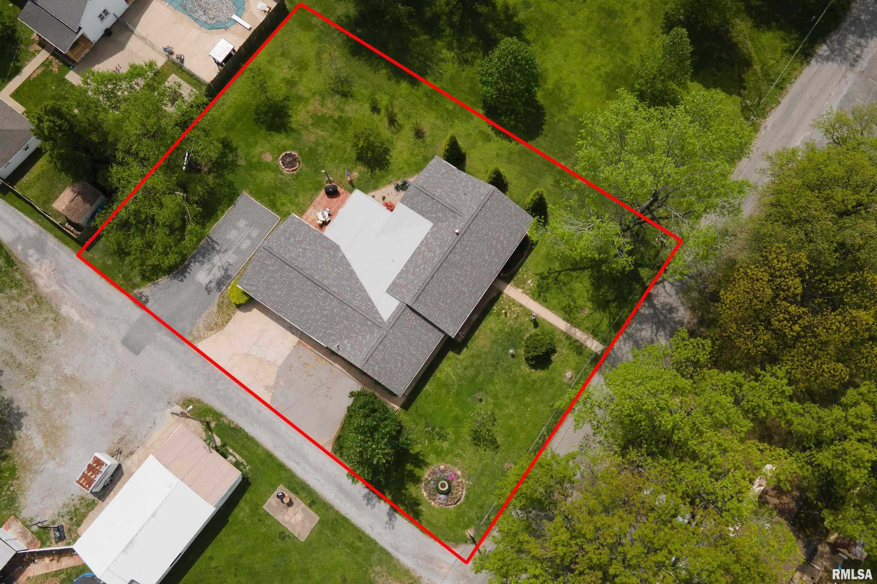 207 W 13th Street, Johnston City, Illinois image 19