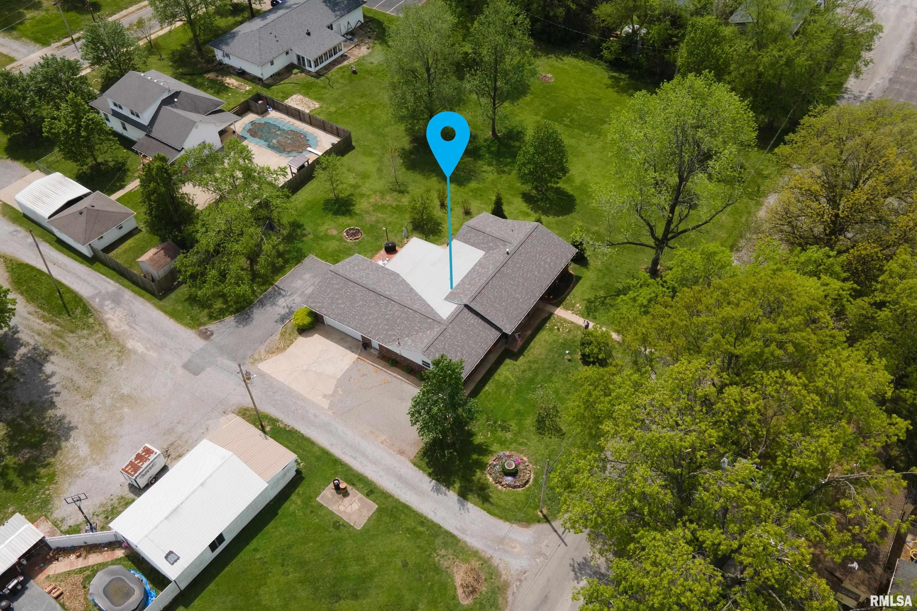 207 W 13th Street, Johnston City, Illinois image 18