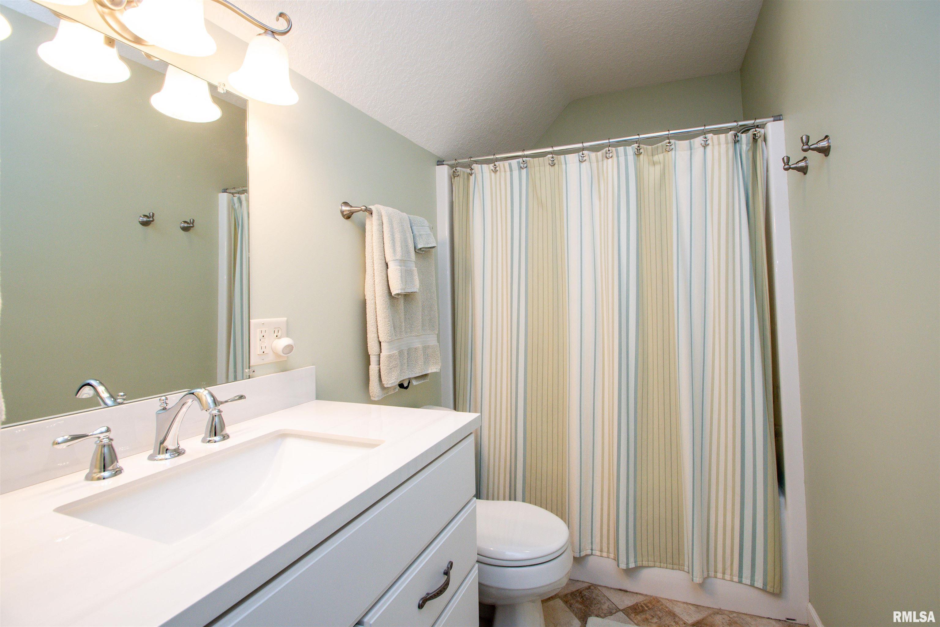 8073 Oak Run Drive, Dahinda, Illinois image 34