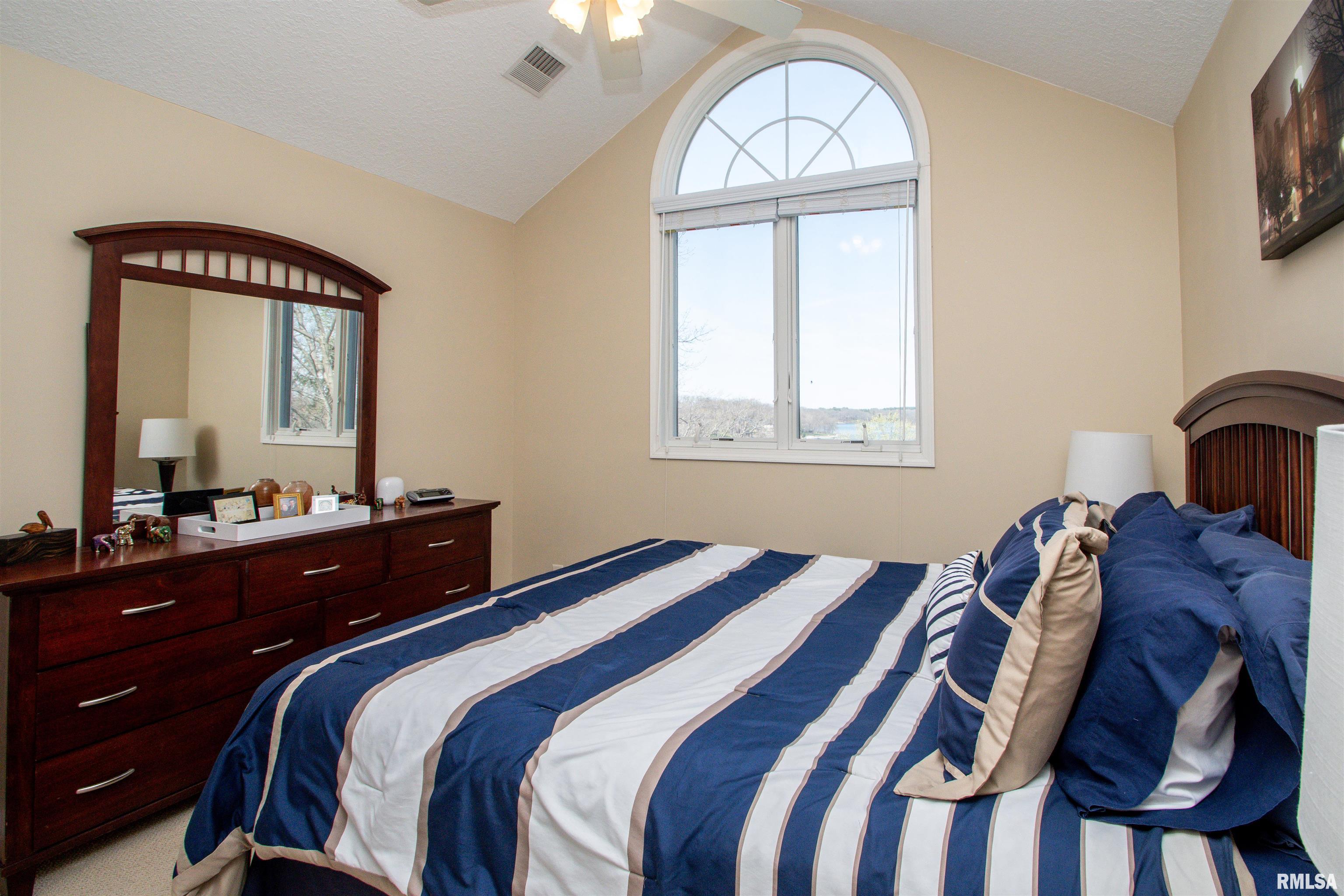 8073 Oak Run Drive, Dahinda, Illinois image 32
