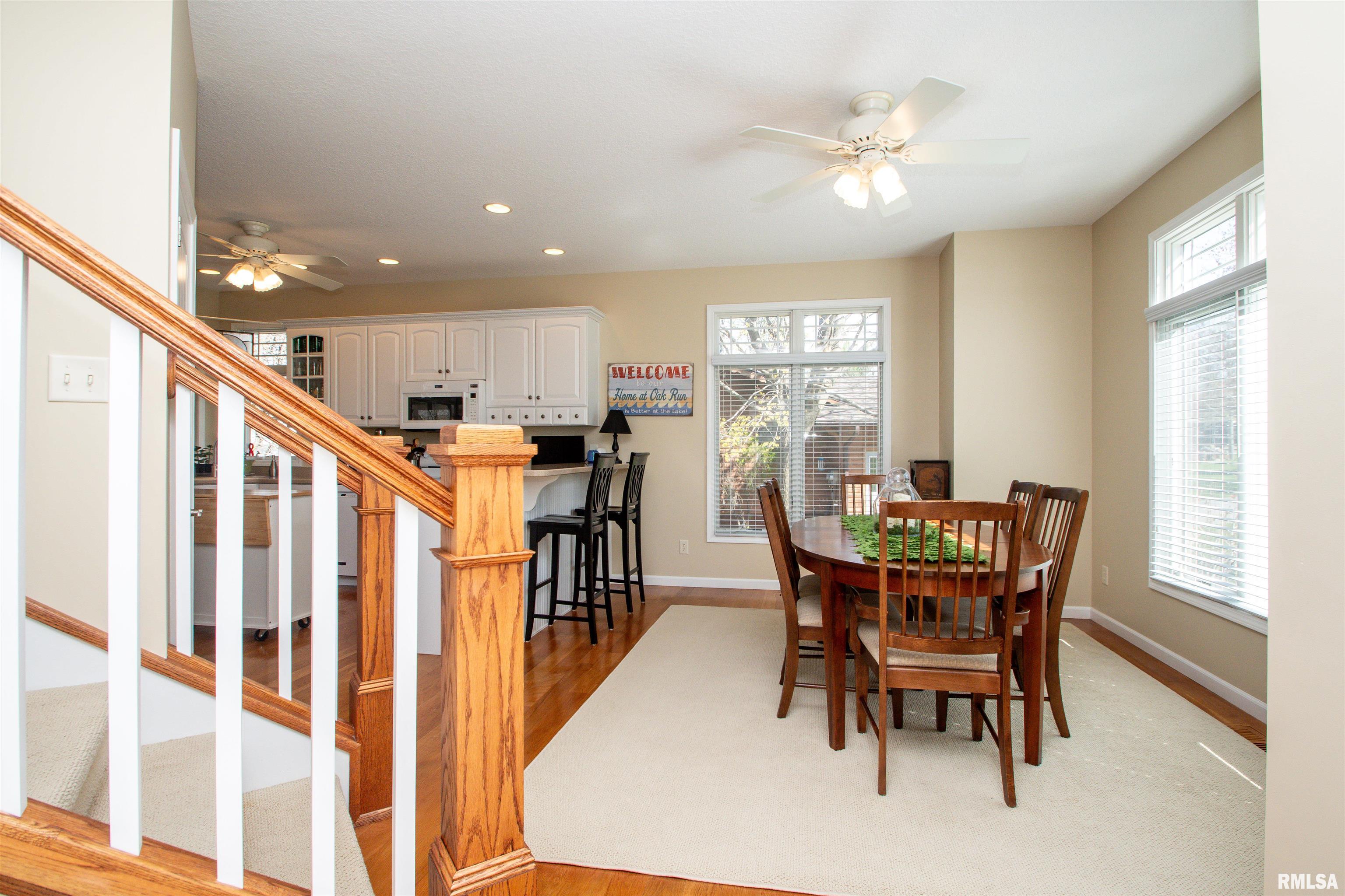 8073 Oak Run Drive, Dahinda, Illinois image 9