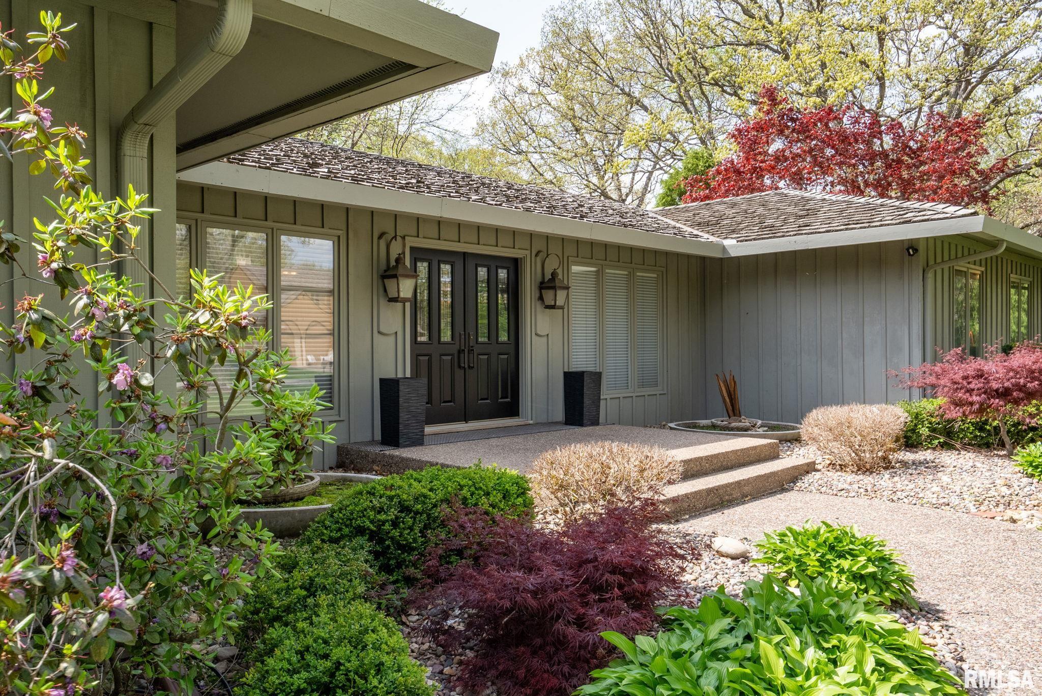 10 Timber Ridge Drive, Coal Valley, Illinois image 4
