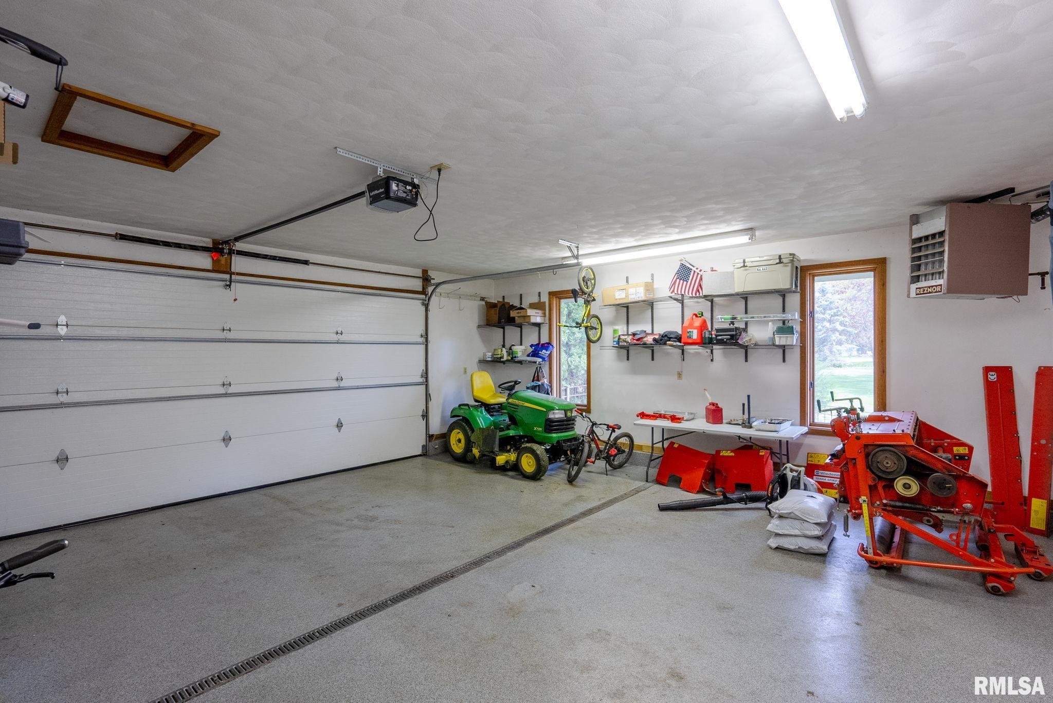 10 Timber Ridge Drive, Coal Valley, Illinois image 44