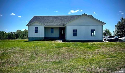 Homes For Sale - 109 Trailridge Road<br/> Goreville, IL 62939